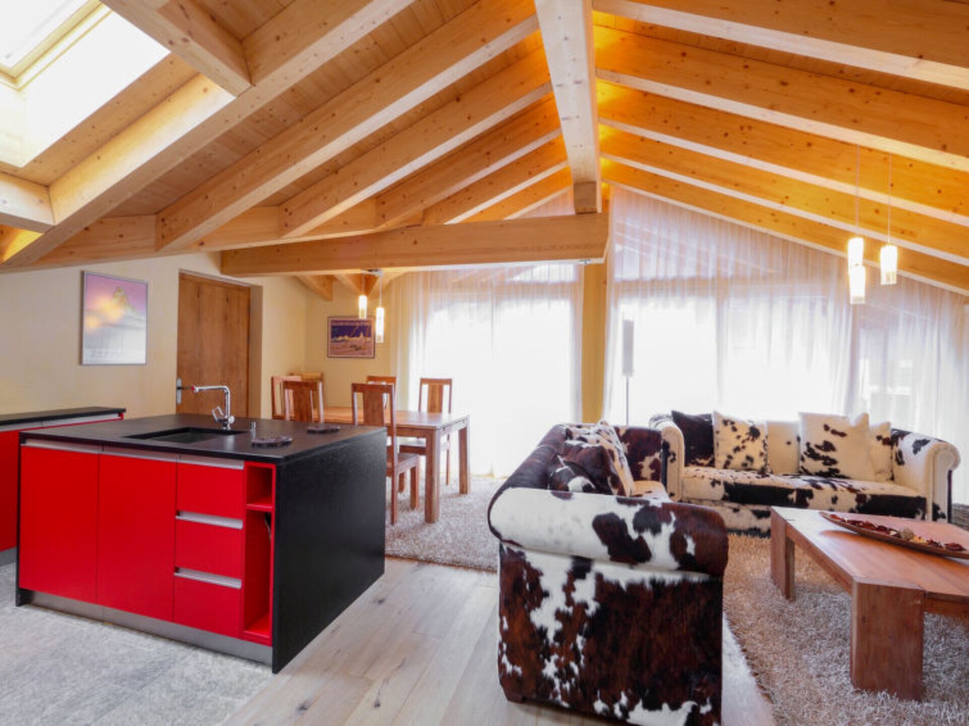 Luxury 3 Bedroom Chalet, Wallis Chalet 1161