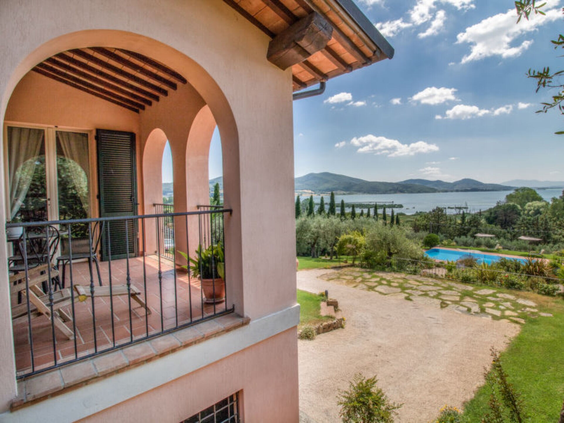 Property Image 1 - You will love this Luxury 2 Bedroom Villa, Trasimeno Lake Villa 1006