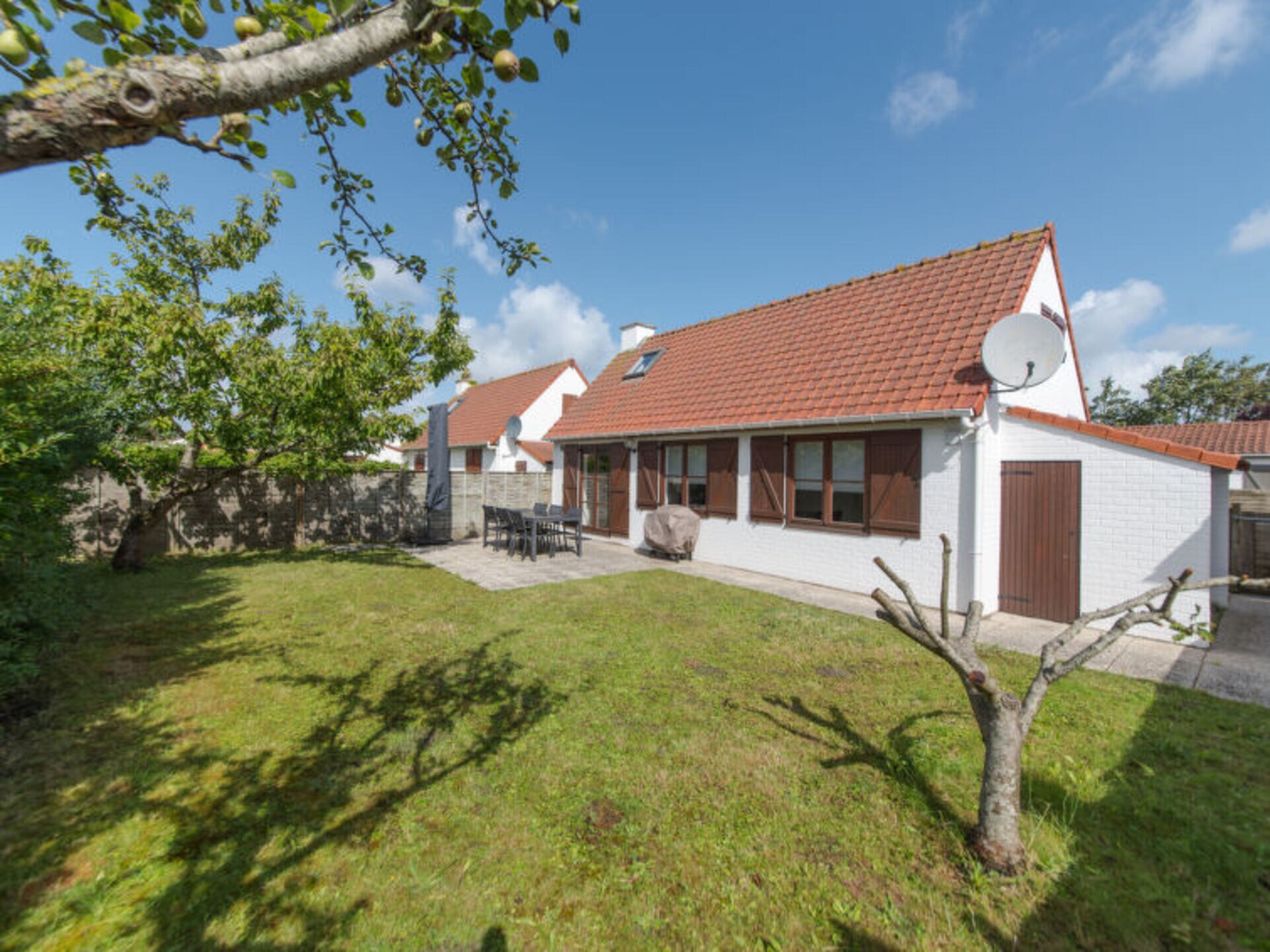 Property Image 1 - Villa with First Class Amenities, Vlaanderen Villa 1045