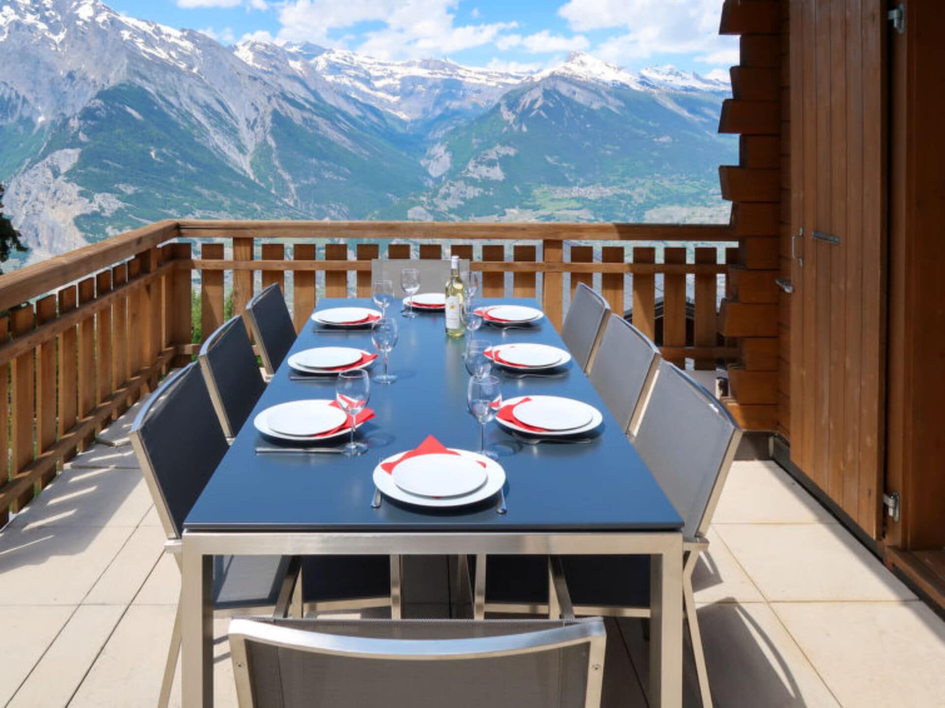Property Image 2 - Chalet with First Class Amenities, Valais Chalet 1184