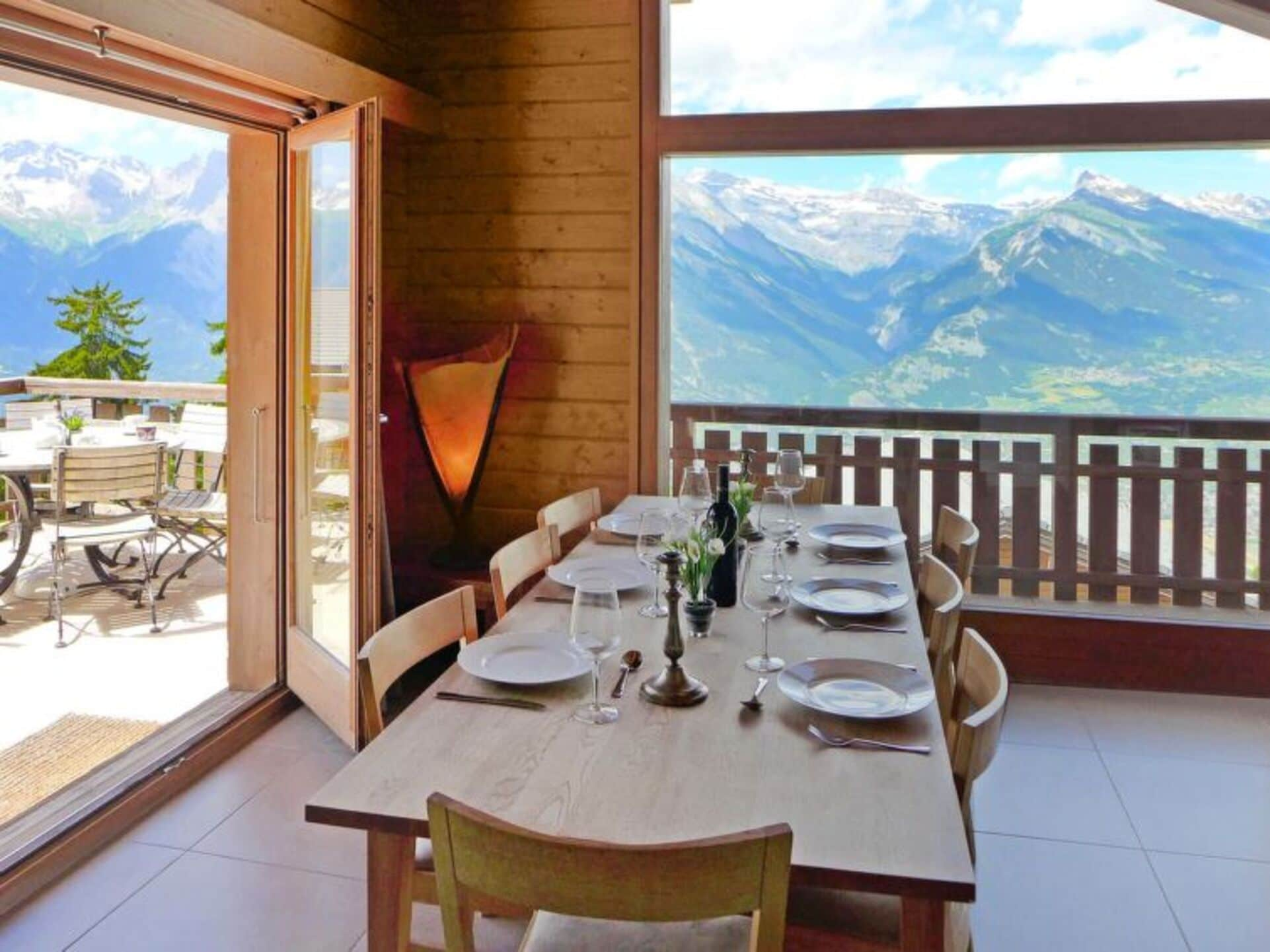 Chalet with First Class Amenities, Valais Chalet 1184