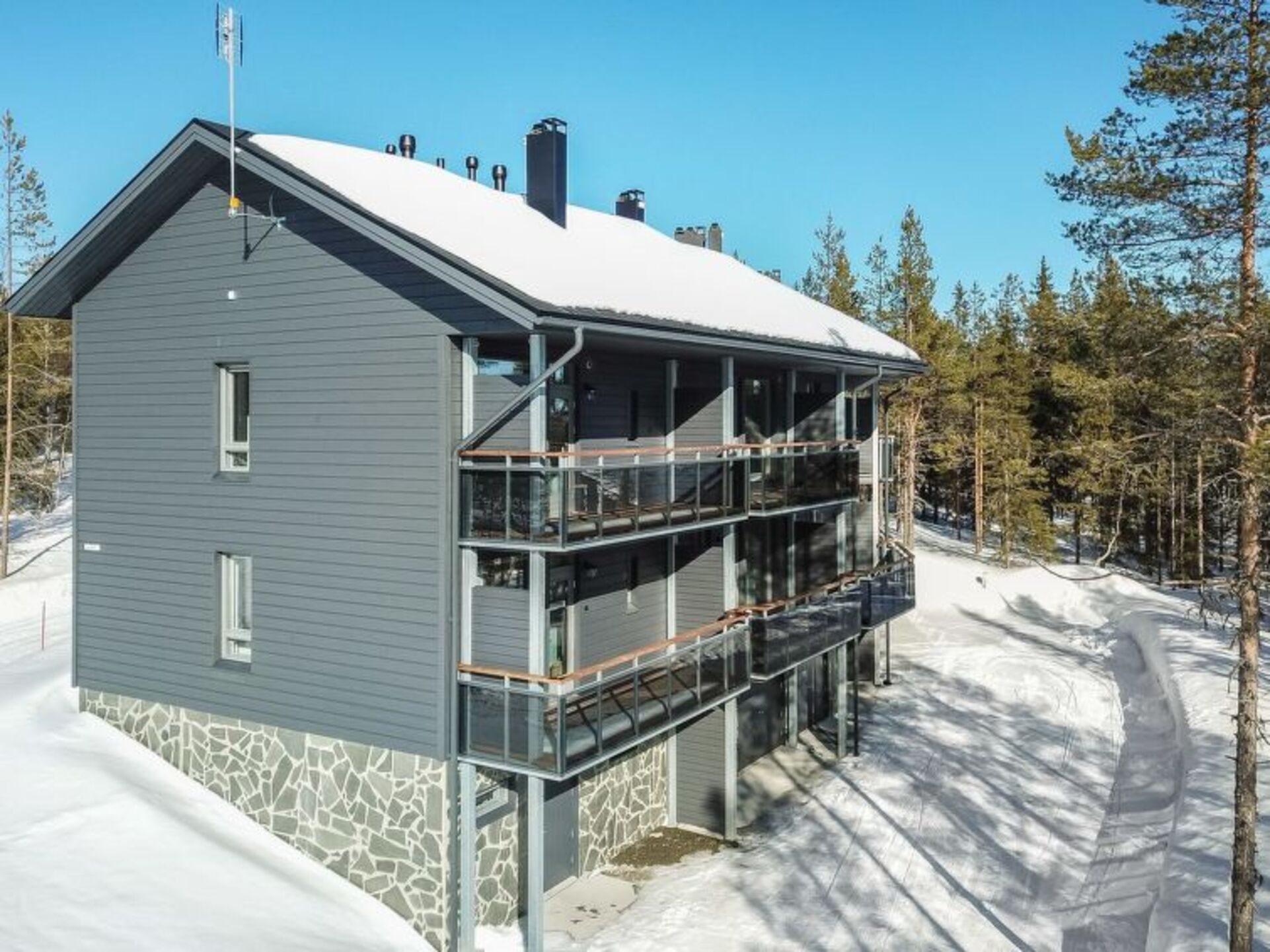 Property Image 2 - The Ultimate Villa with Stunning Views, Lapland Villa 1130