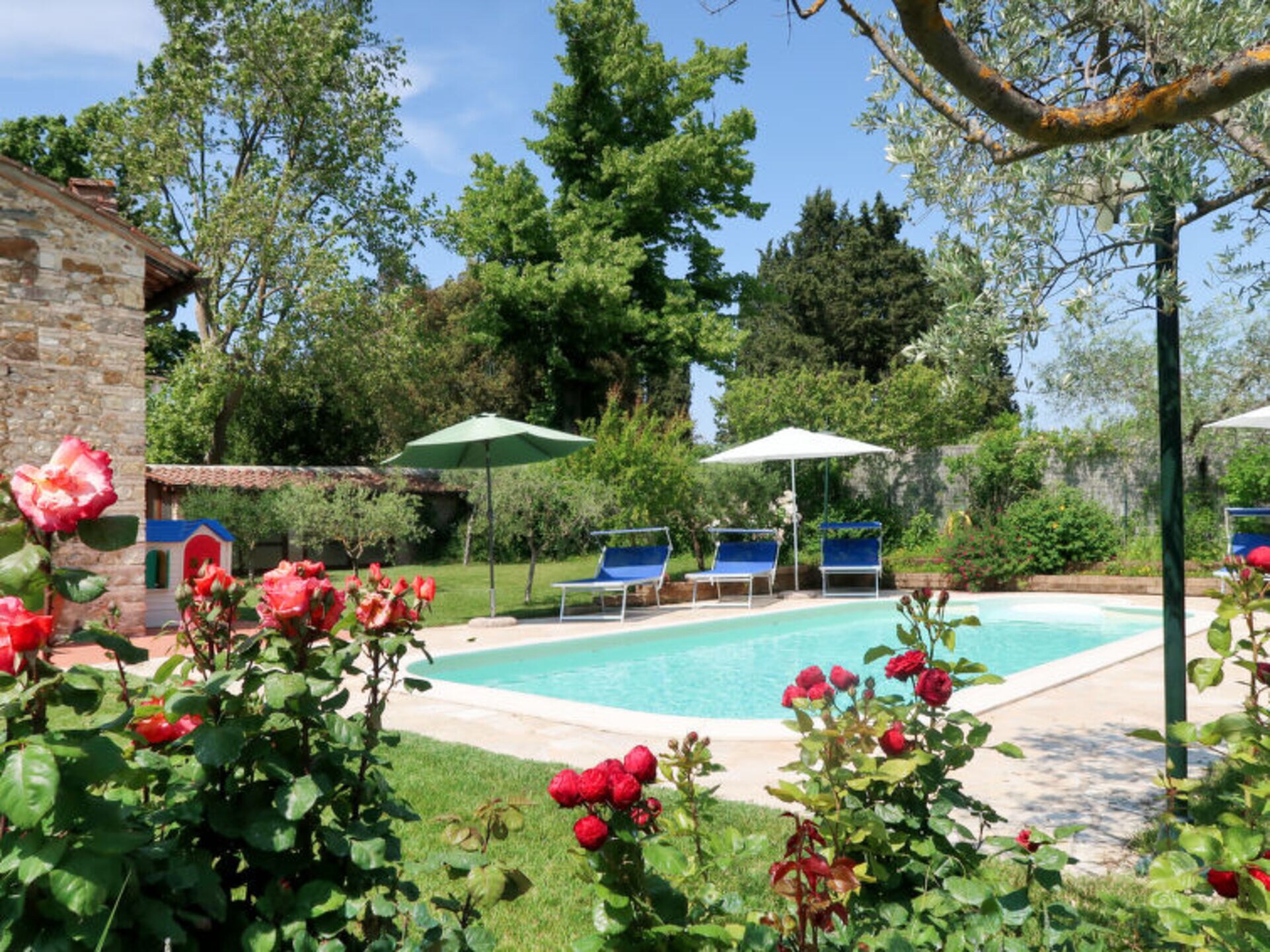 Property Image 2 - Luxury 4 Bedroom Villa, Tuscany Villa 1090