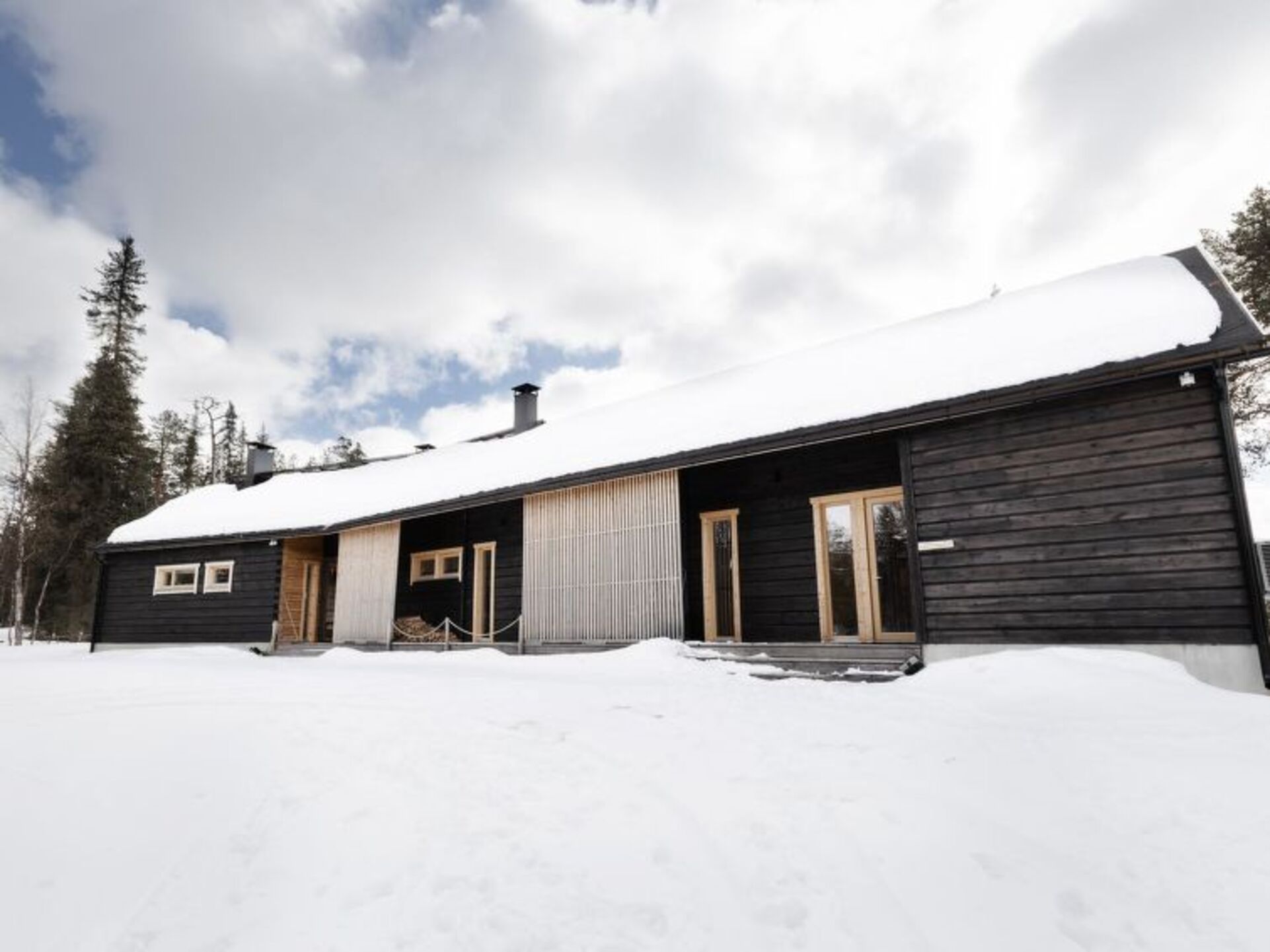 Property Image 1 - The Ultimate Villa in an Ideal Location, Lapland Villa 1232