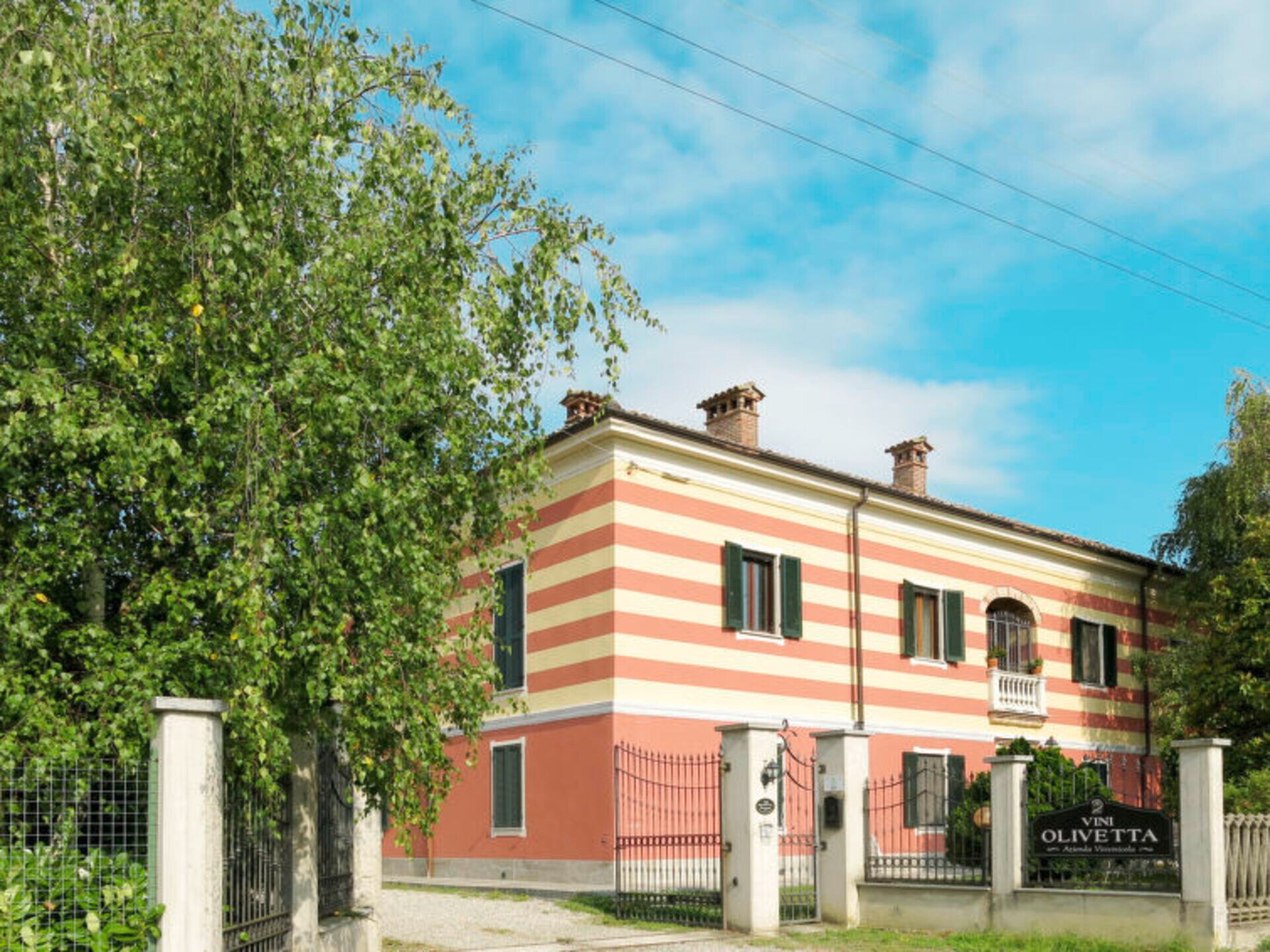 Property Image 1 - Villa with Majestic Views, Piemonte Langhe & Monferrato Villa 1034
