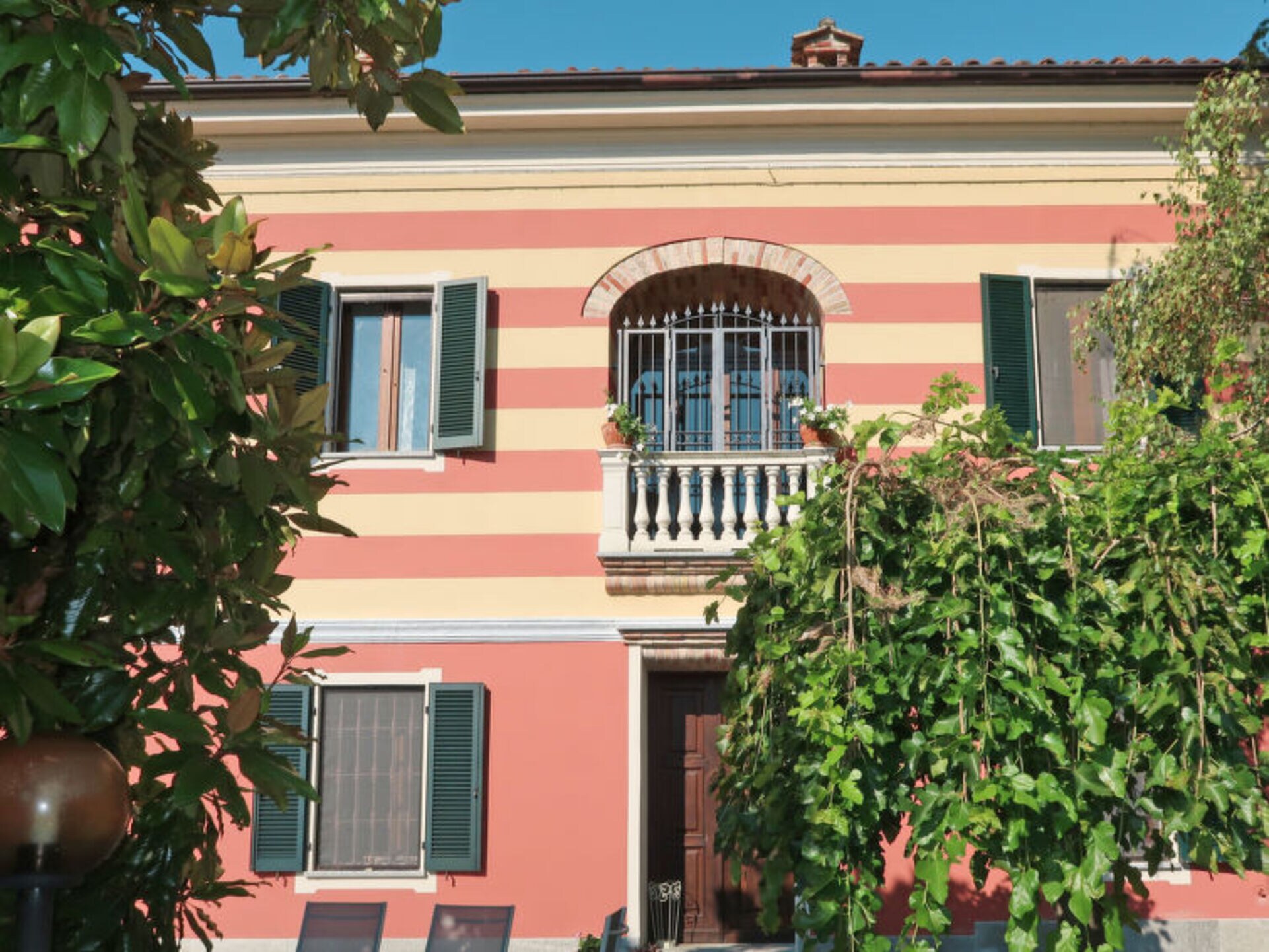 Property Image 2 - Villa with Majestic Views, Piemonte Langhe & Monferrato Villa 1034