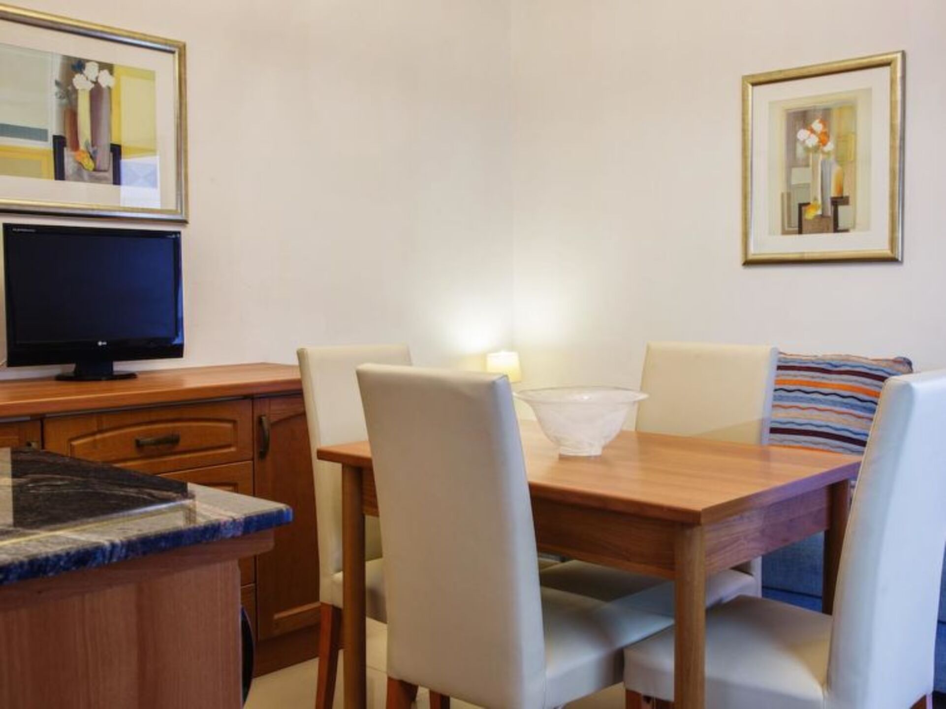 Property Image 1 - Luxury 1 Bedroom Villa, Malta Villa 1001