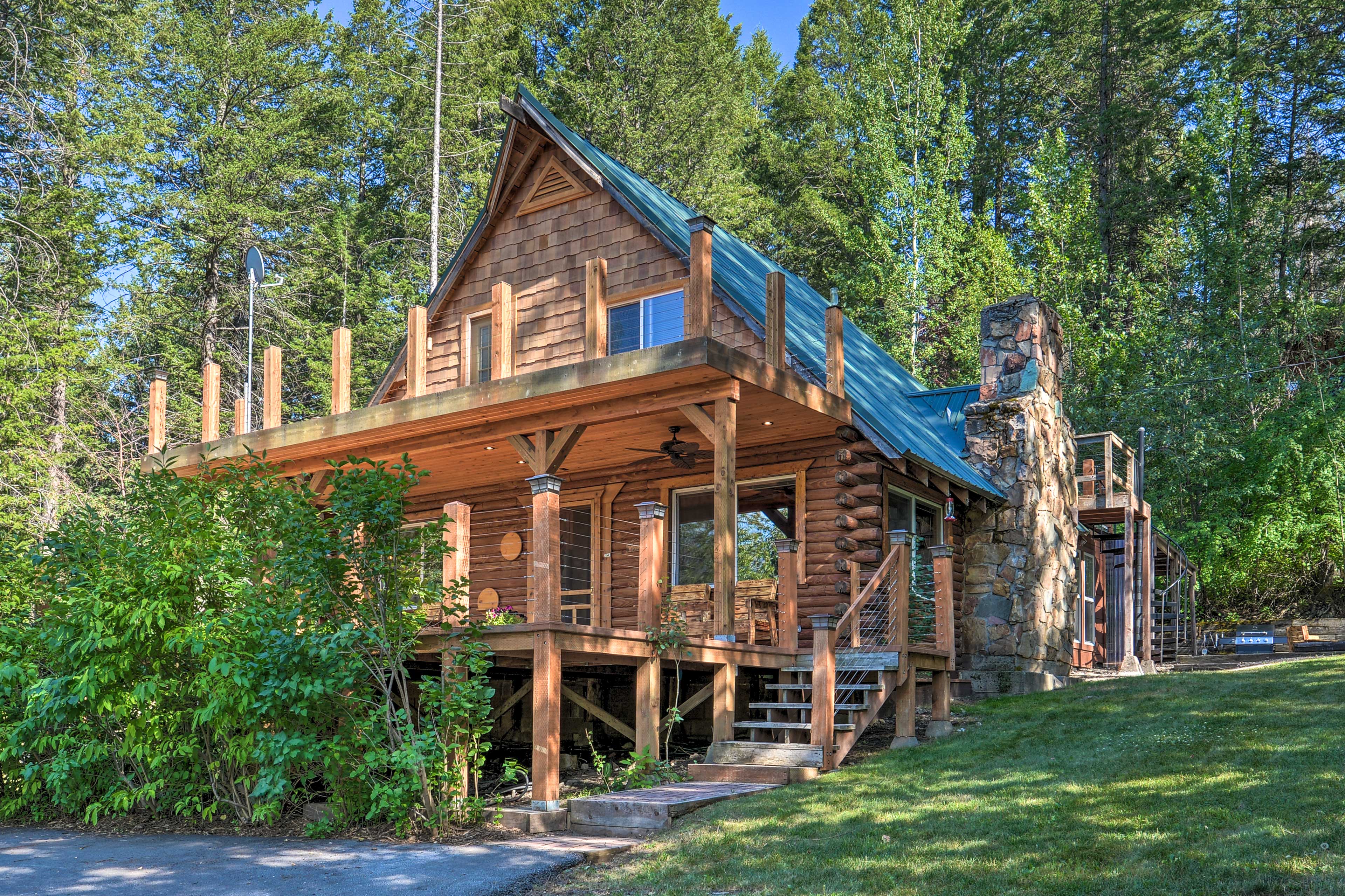 Property Image 1 - Alpine Adventures: Cozy Log Cabin w/ Deck & Views!