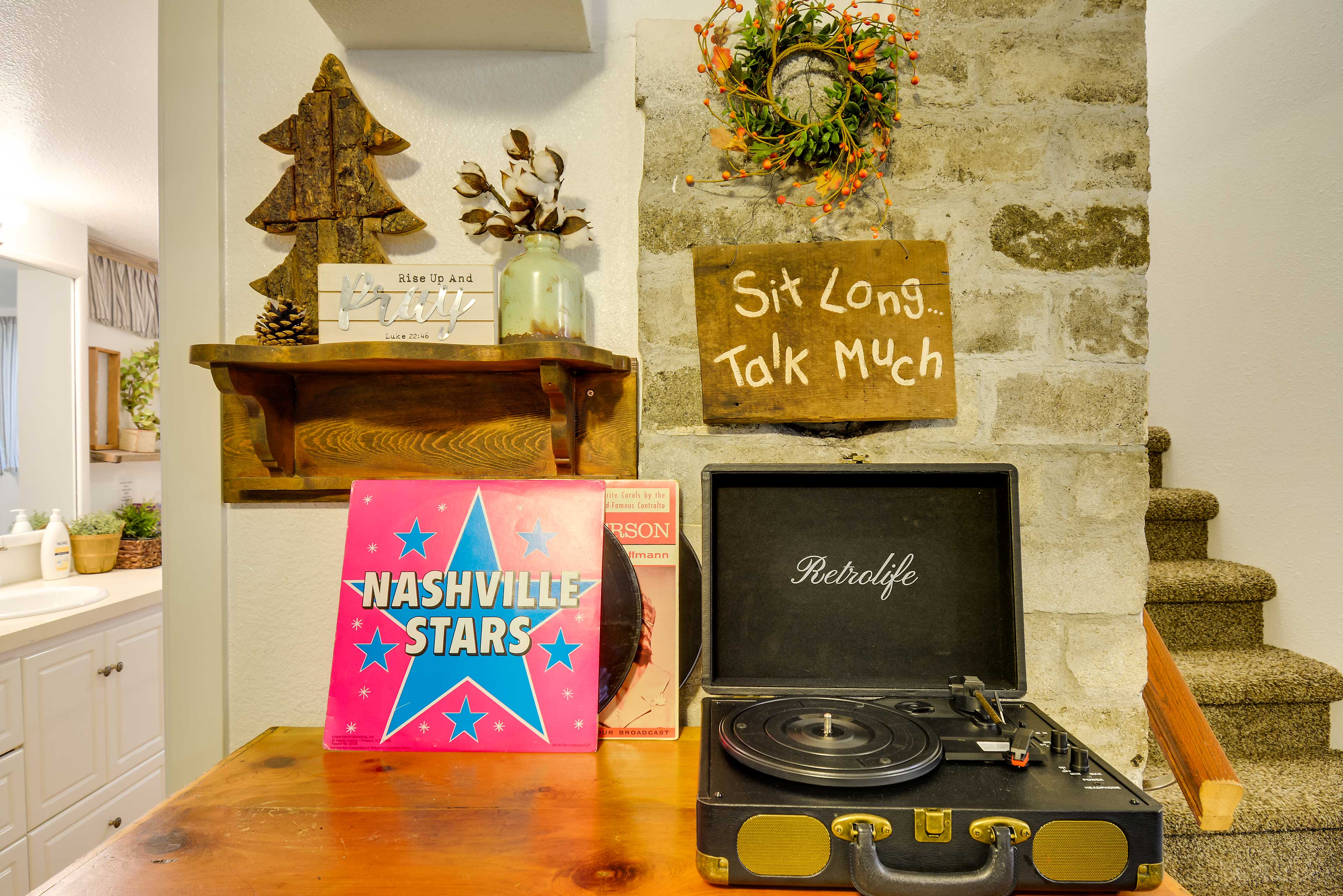 Hot Tub + Fireplace: Peaceful Anderson Island Home