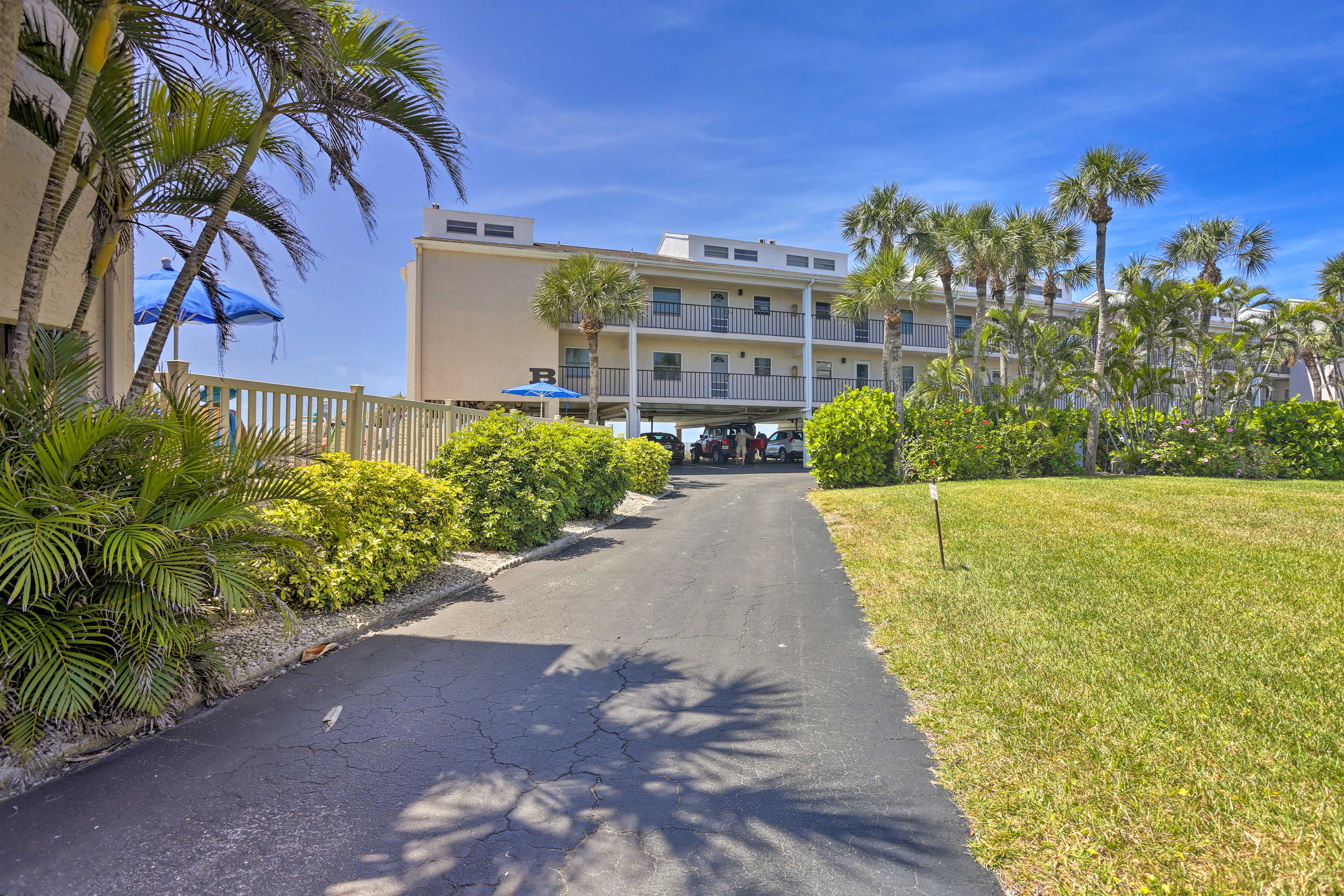 Property Image 1 - Beachfront Englewood Condo w/ Community Pool!