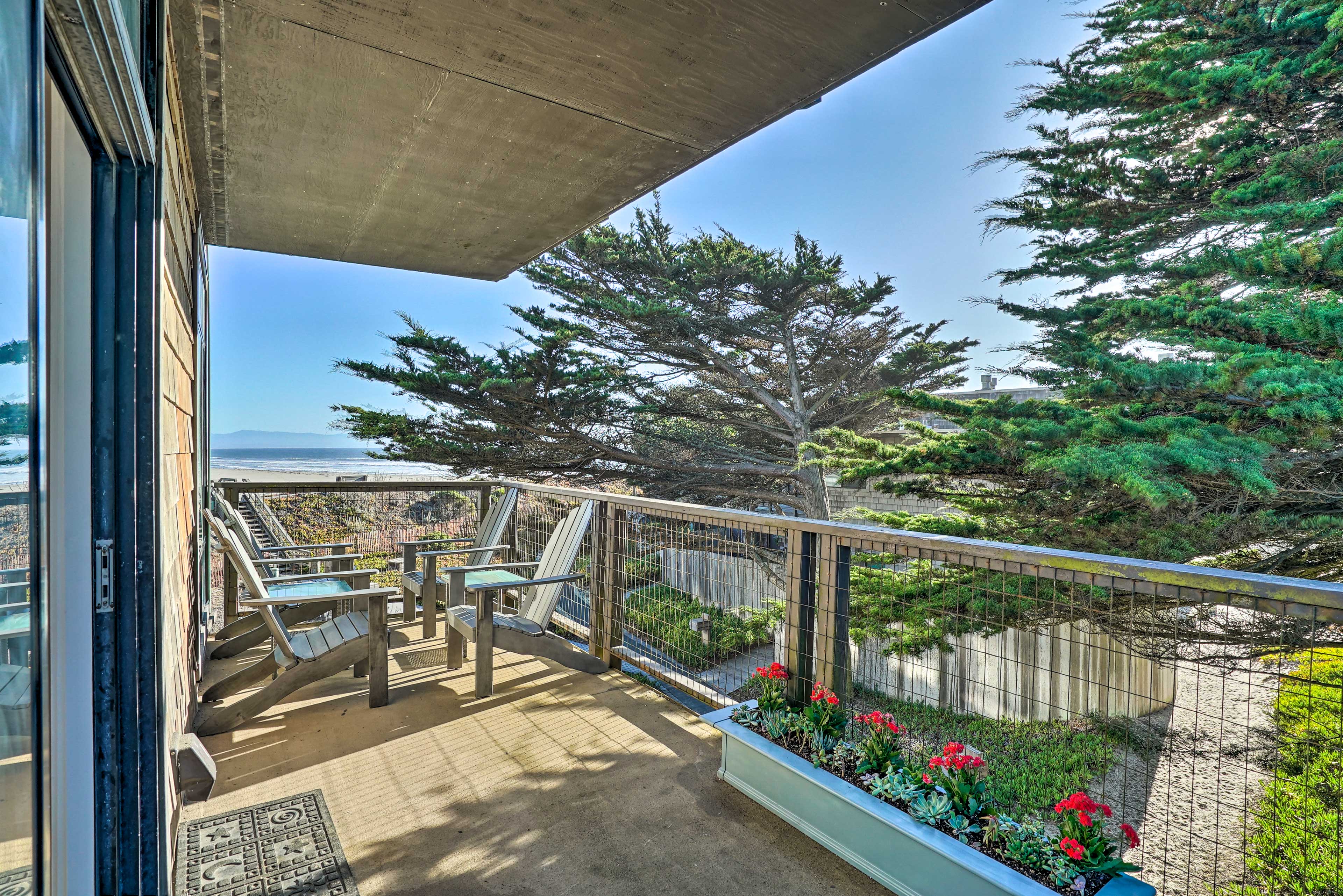 Property Image 2 - Beachfront Condo w/ Monterey Bay Views!
