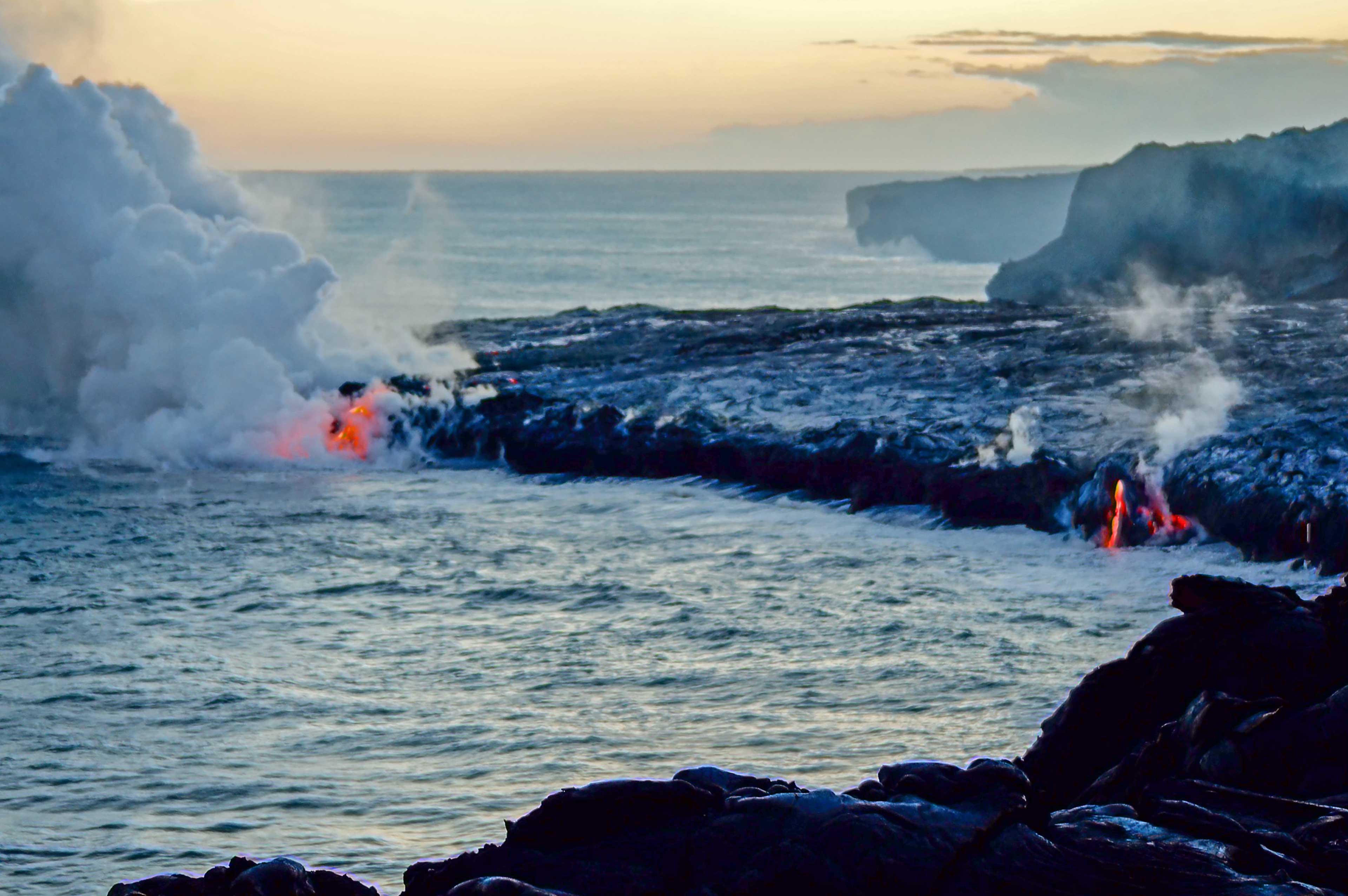 Direct Oceanfront, Big Island Home