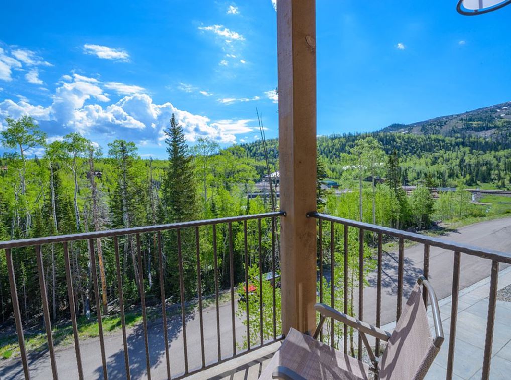 Property Image 2 - Blue River Condo w/ Views - 5 Mi to Breckenridge!