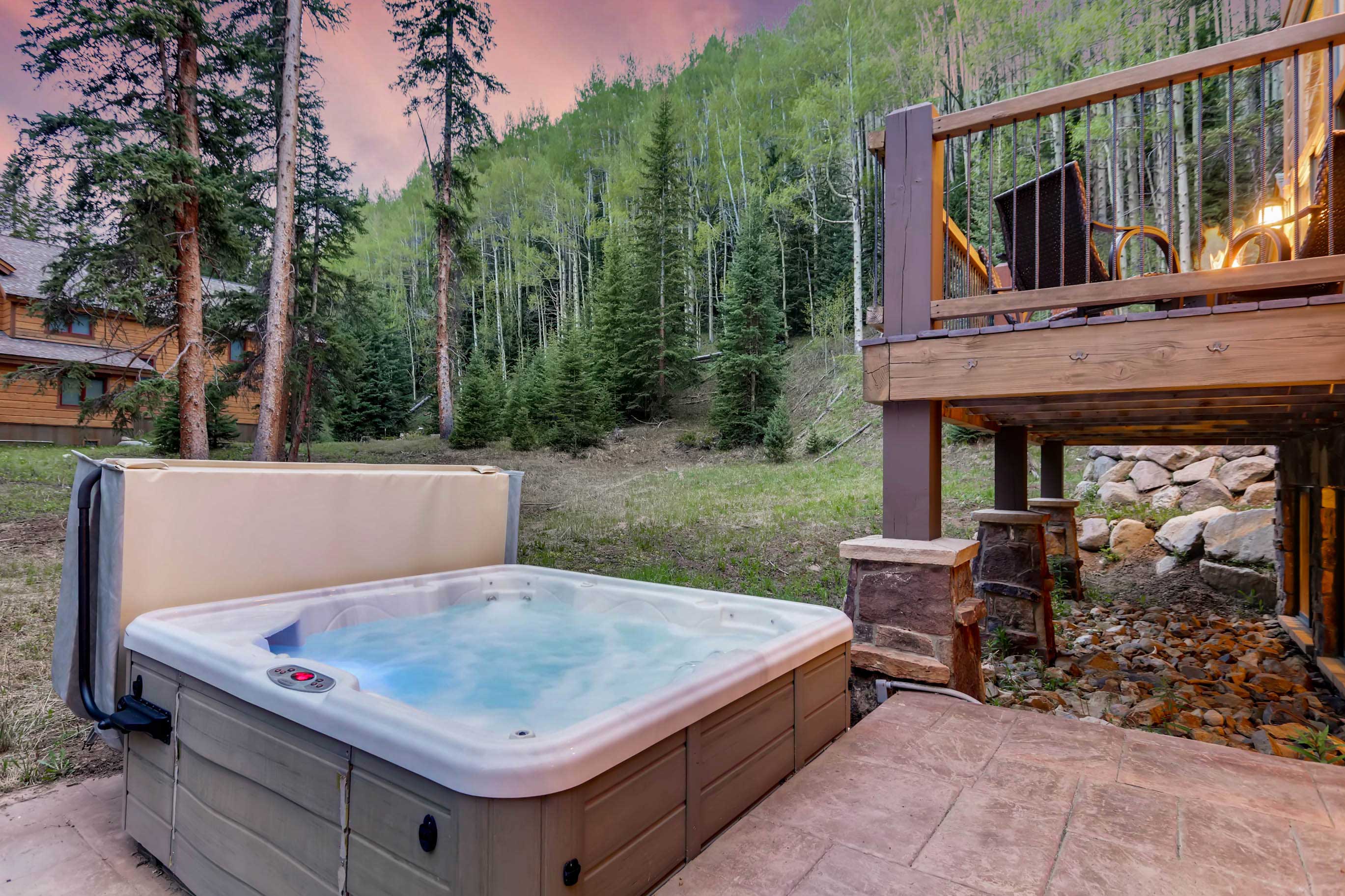 Property Image 2 - Breckenridge Home w/ Deck + Hot Tub Near Skiing!