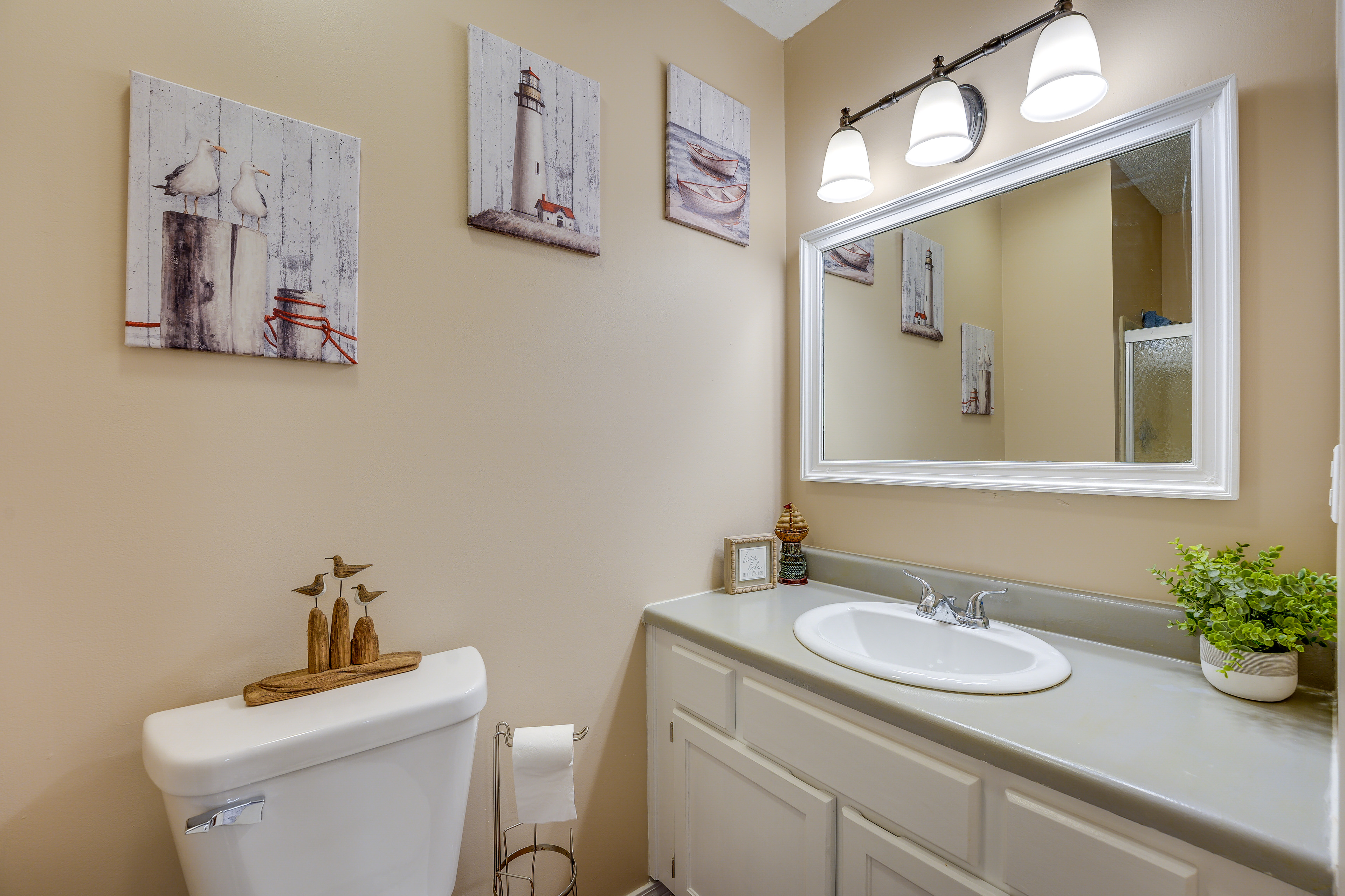 Branson West Condo < 2 Mi to Silver Dollar City!