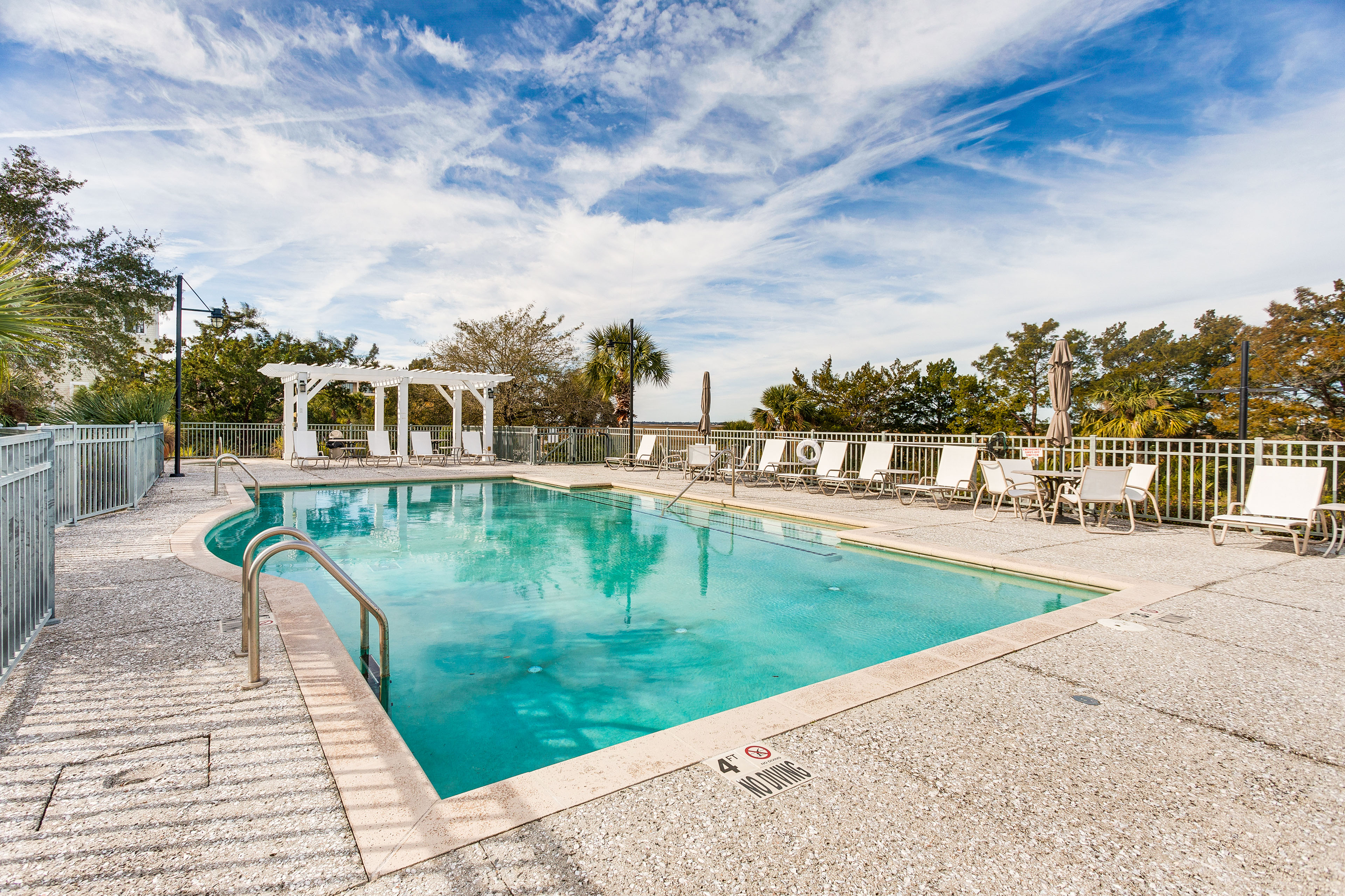 Breezy St Simons Hideaway with Waterfront Views!