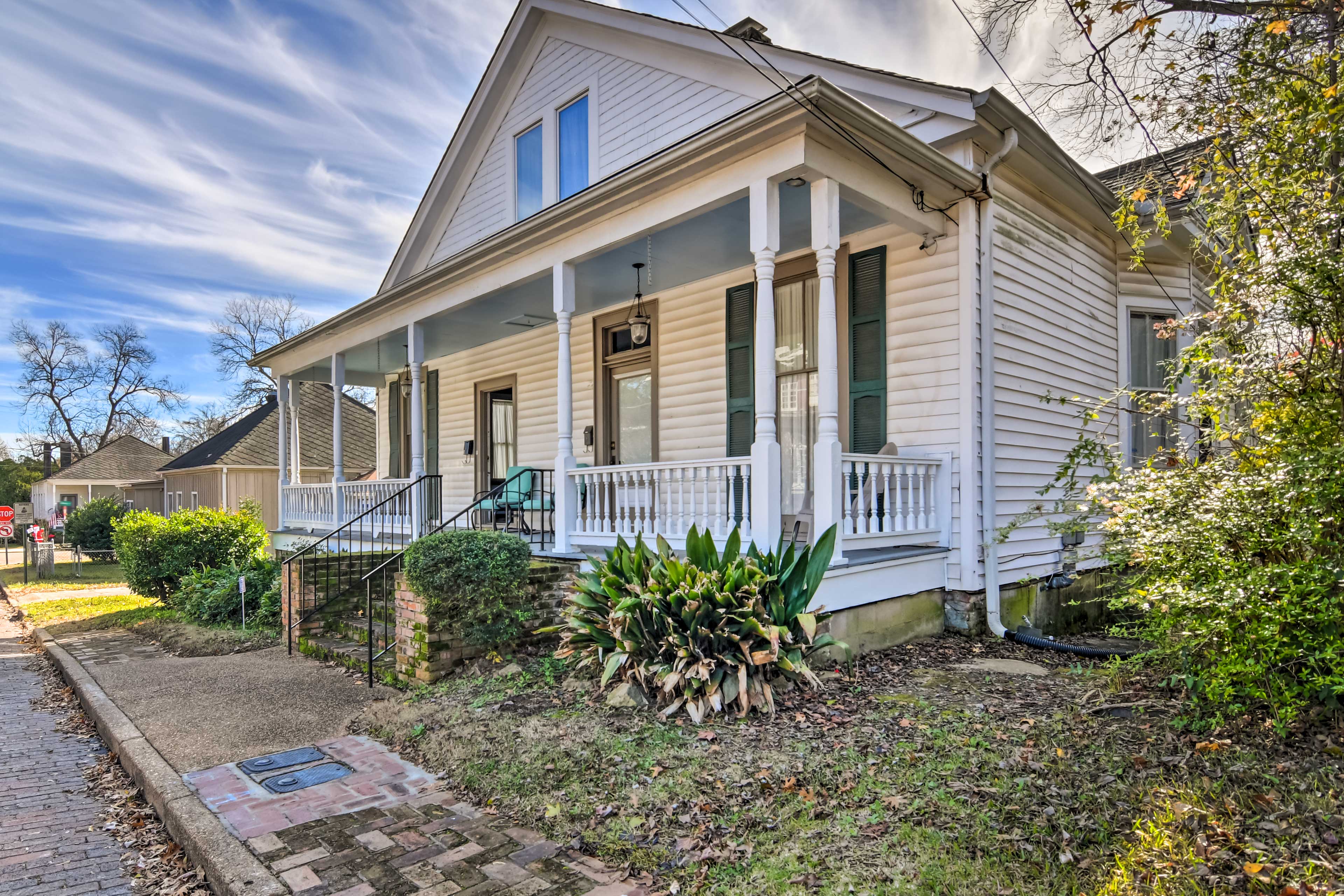 Property Image 1 - Bright Apartment, Near Vicksburg Military Park!