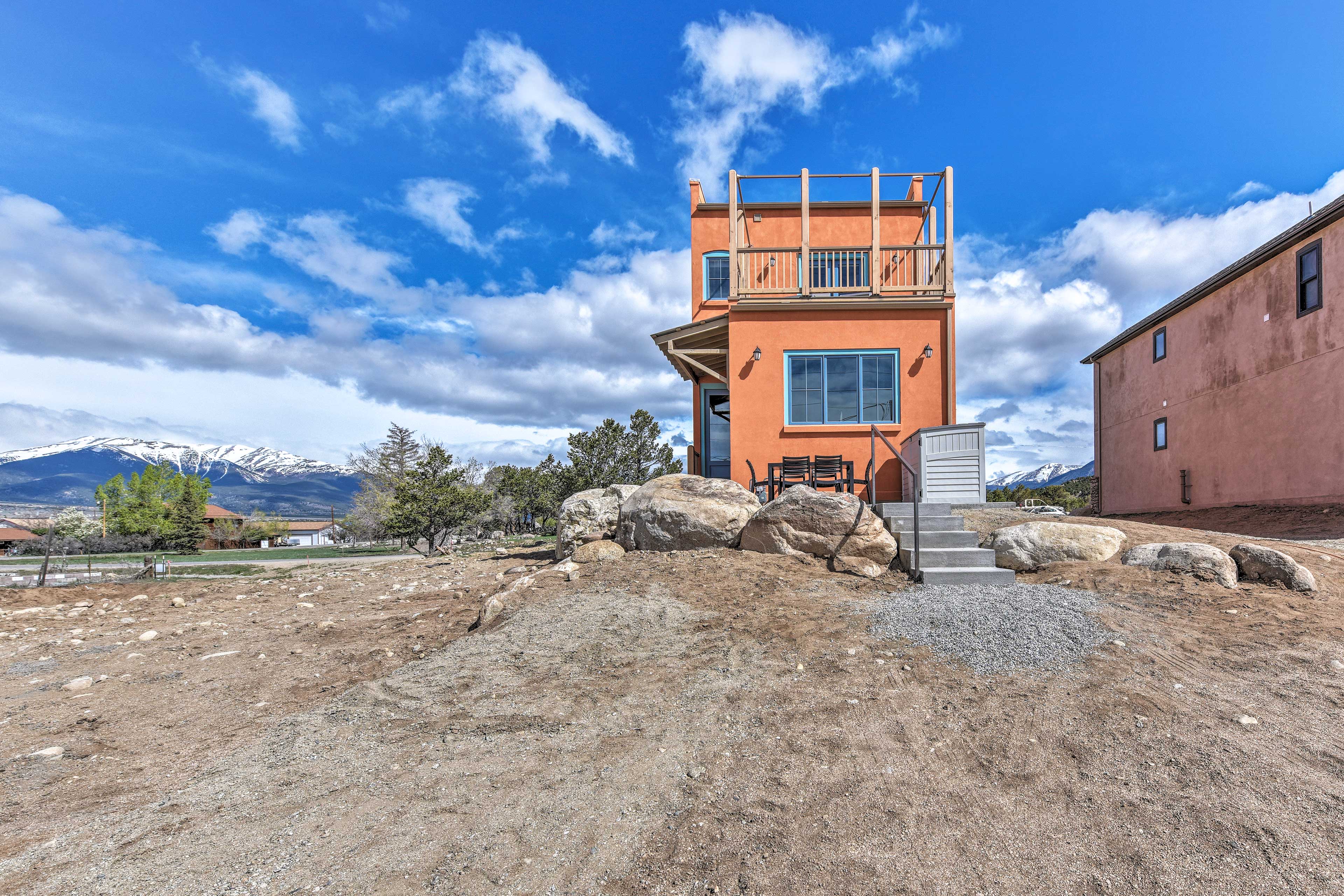 Property Image 2 - Buena Vista Home w/ Mtn Views, Walk to Main St