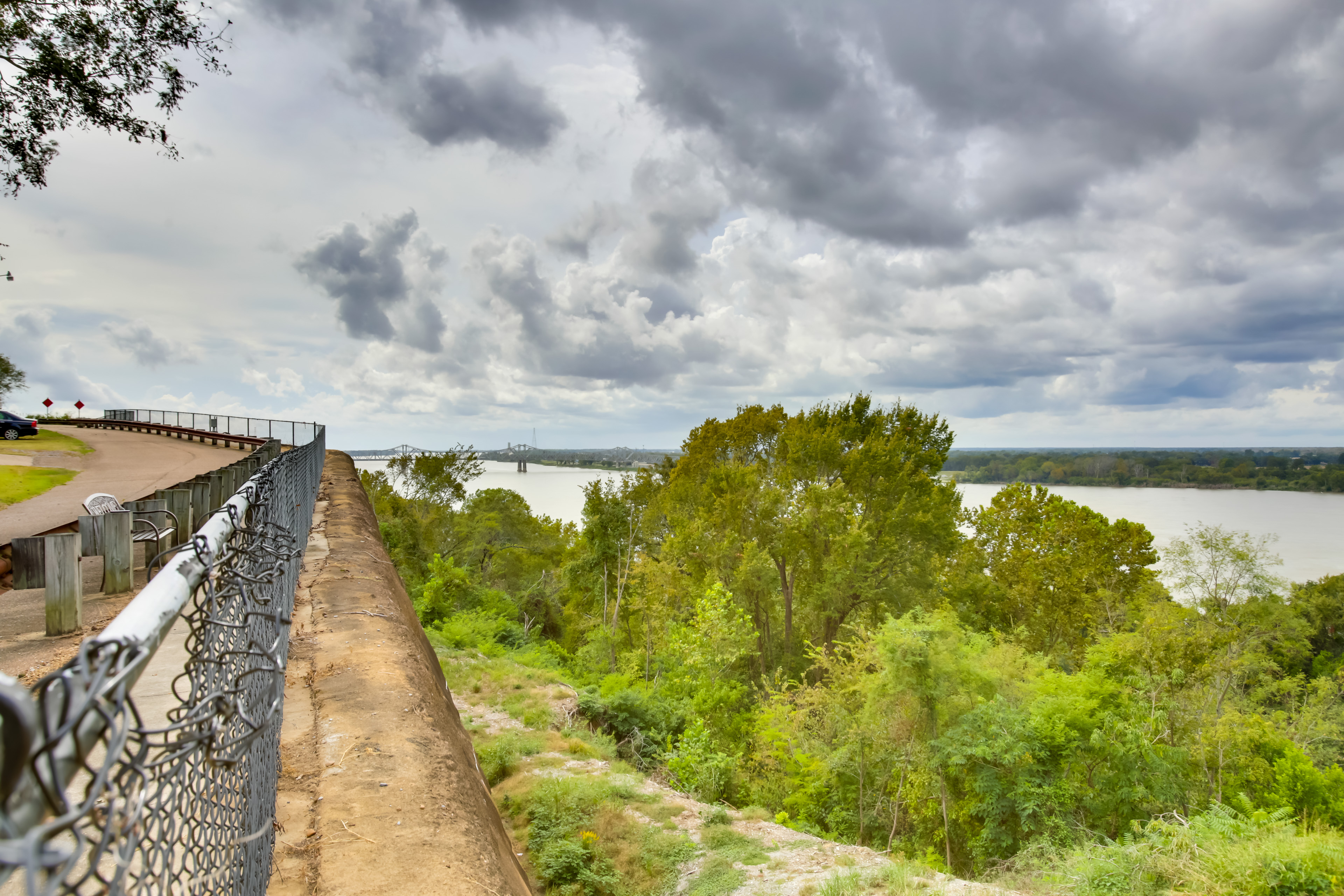 Charming Cottage w/ Mississippi River Views!