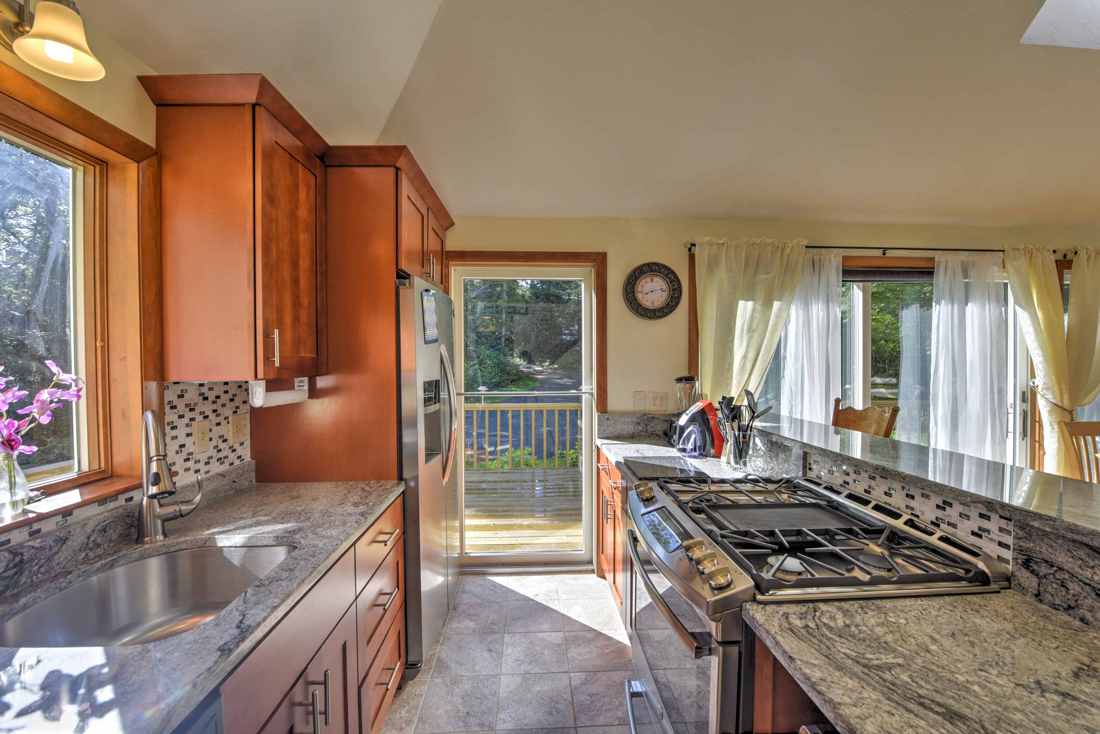 East Falmouth Home w/ Deck & Grill: 4 Mi to Beach!