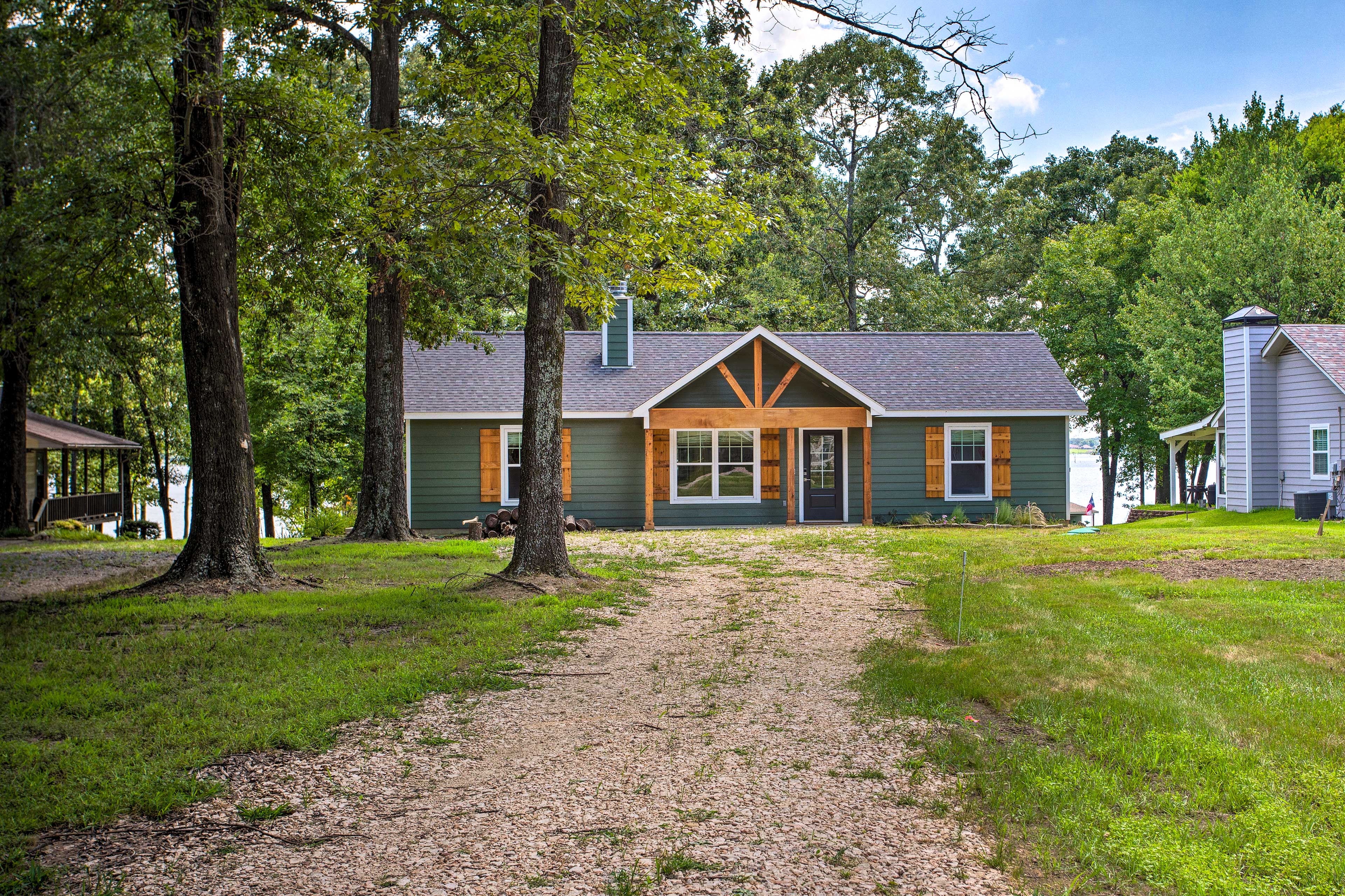 Property Image 1 - Charming Lake Fork Cottage w/ Screened-In Porch!