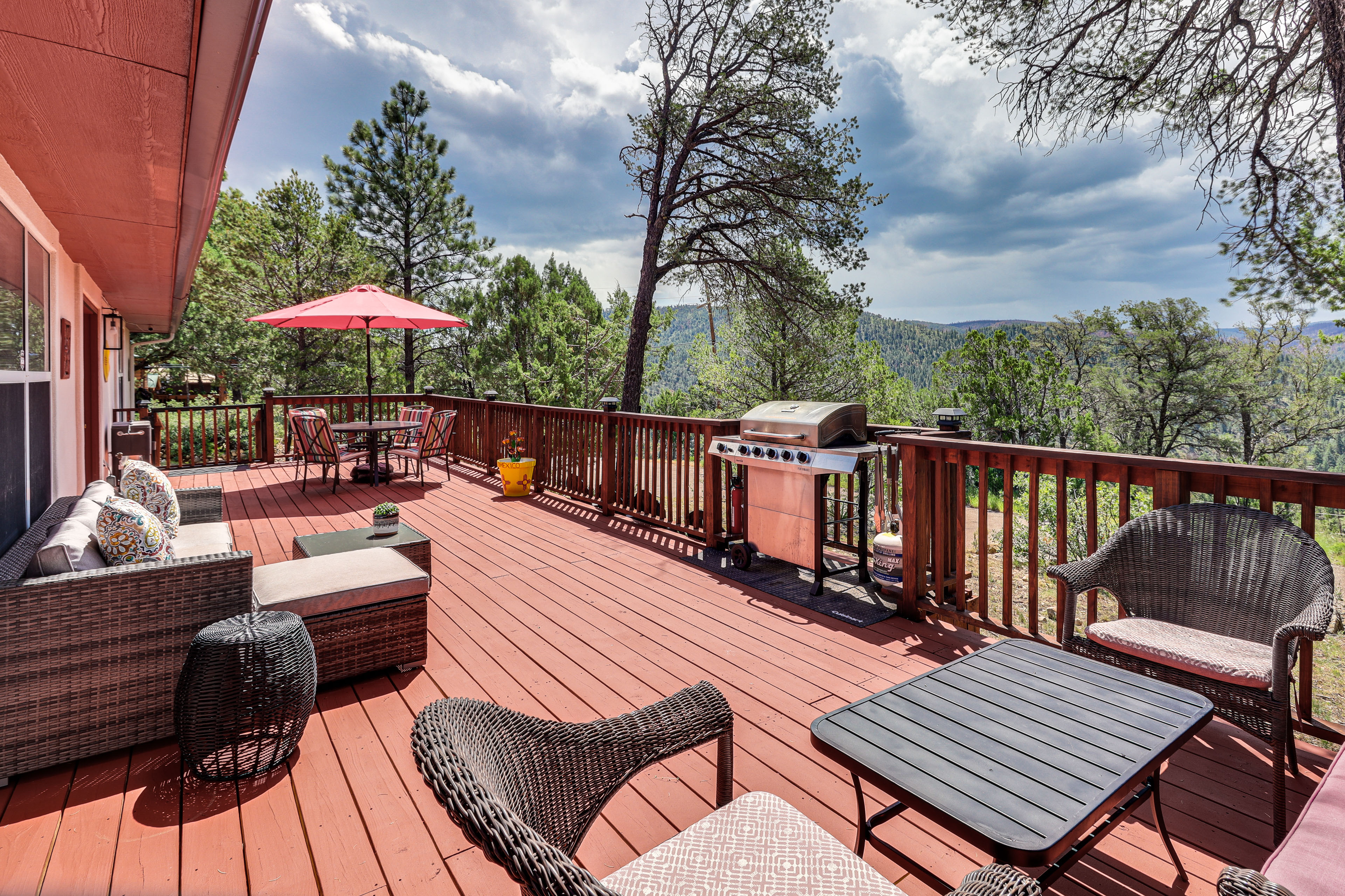 Property Image 2 - Charming Ruidoso House w/ Deck & Mountain Views!