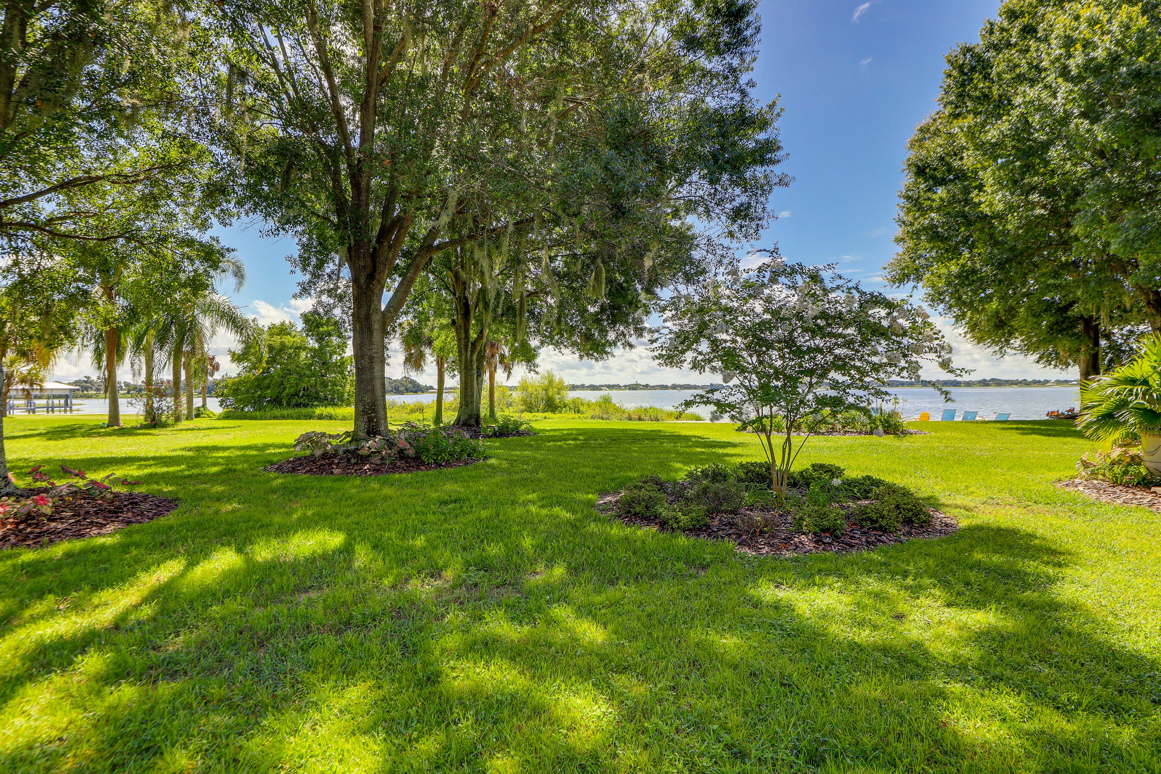 Lakefront Frostproof Vacation Rental w/ Beach!