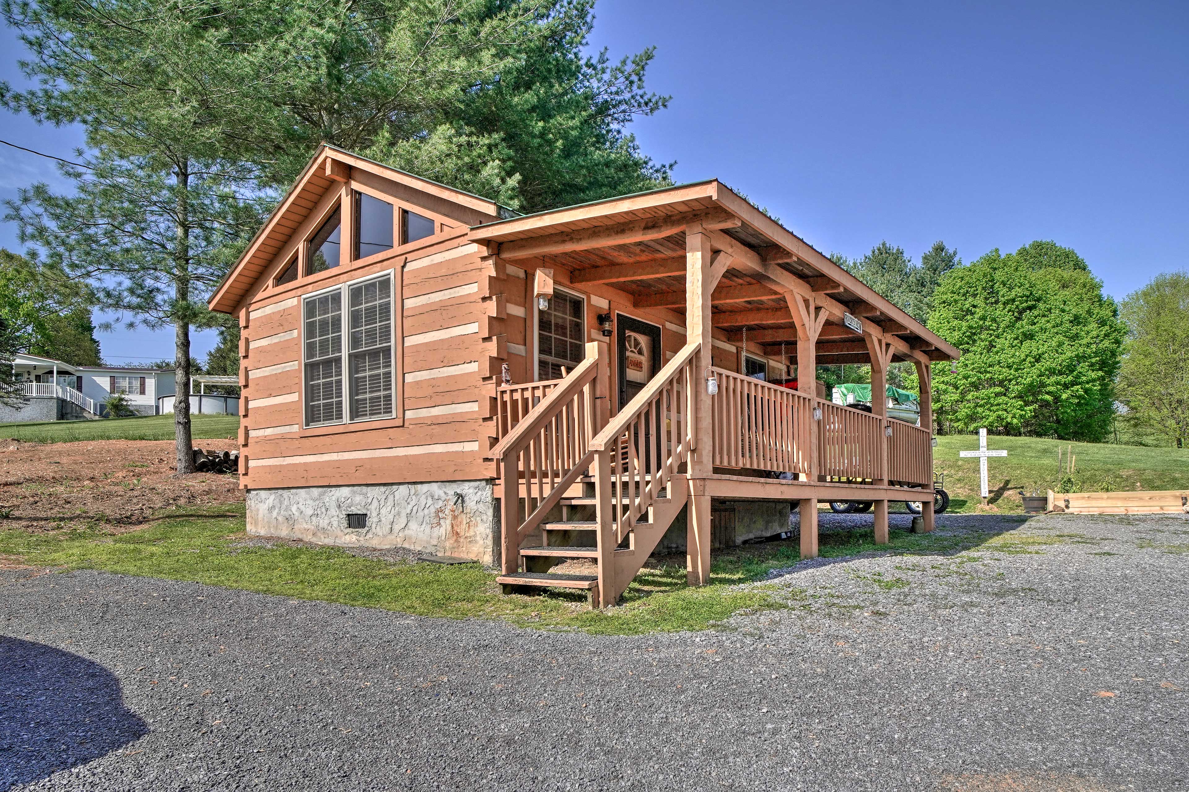 Property Image 1 - ‘River’s View’ - Cherokee Lake Cabin w/ Fire Pit!