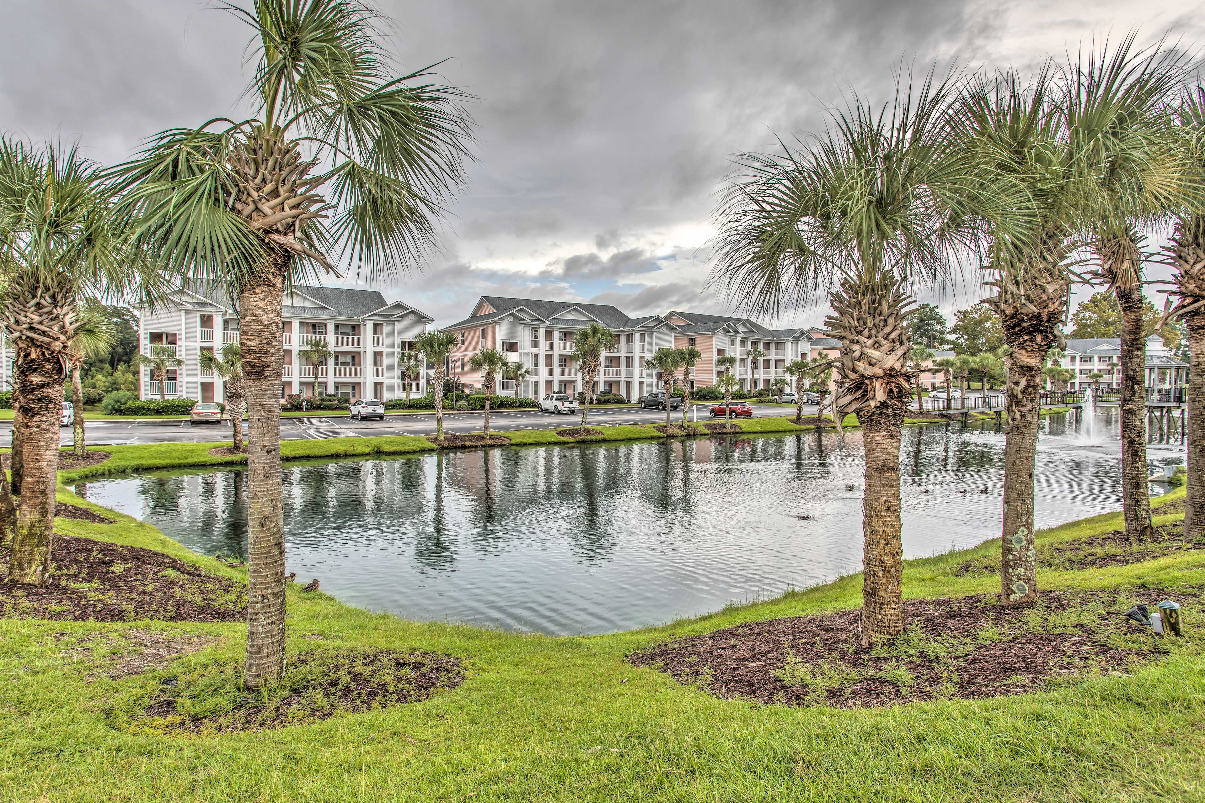 Property Image 1 - Chic Myrtle Beach Condo w/ Resort Amenity Access