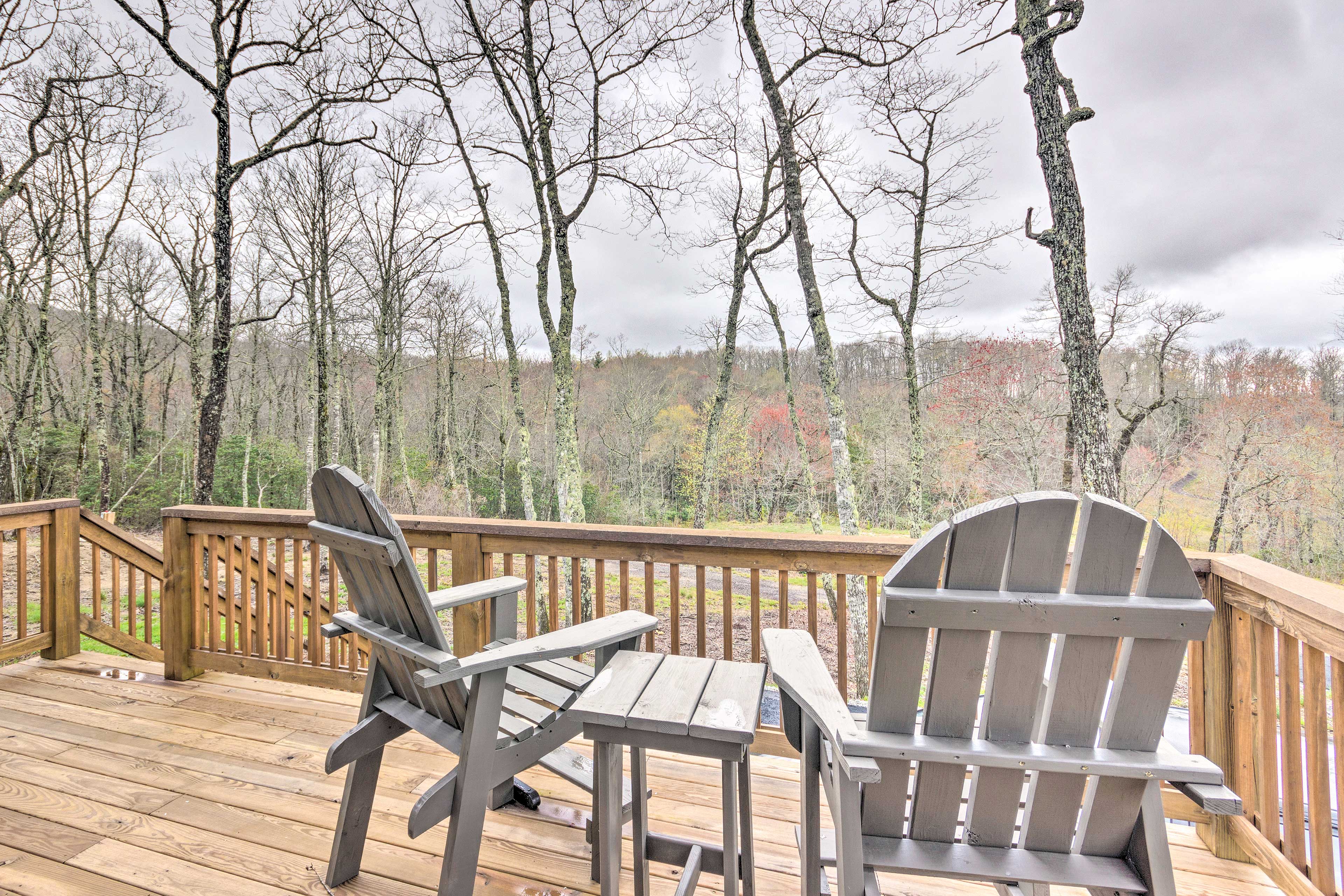 Property Image 2 - Cozy Glenville Cabin w/ Porch, Hike to Waterfalls!