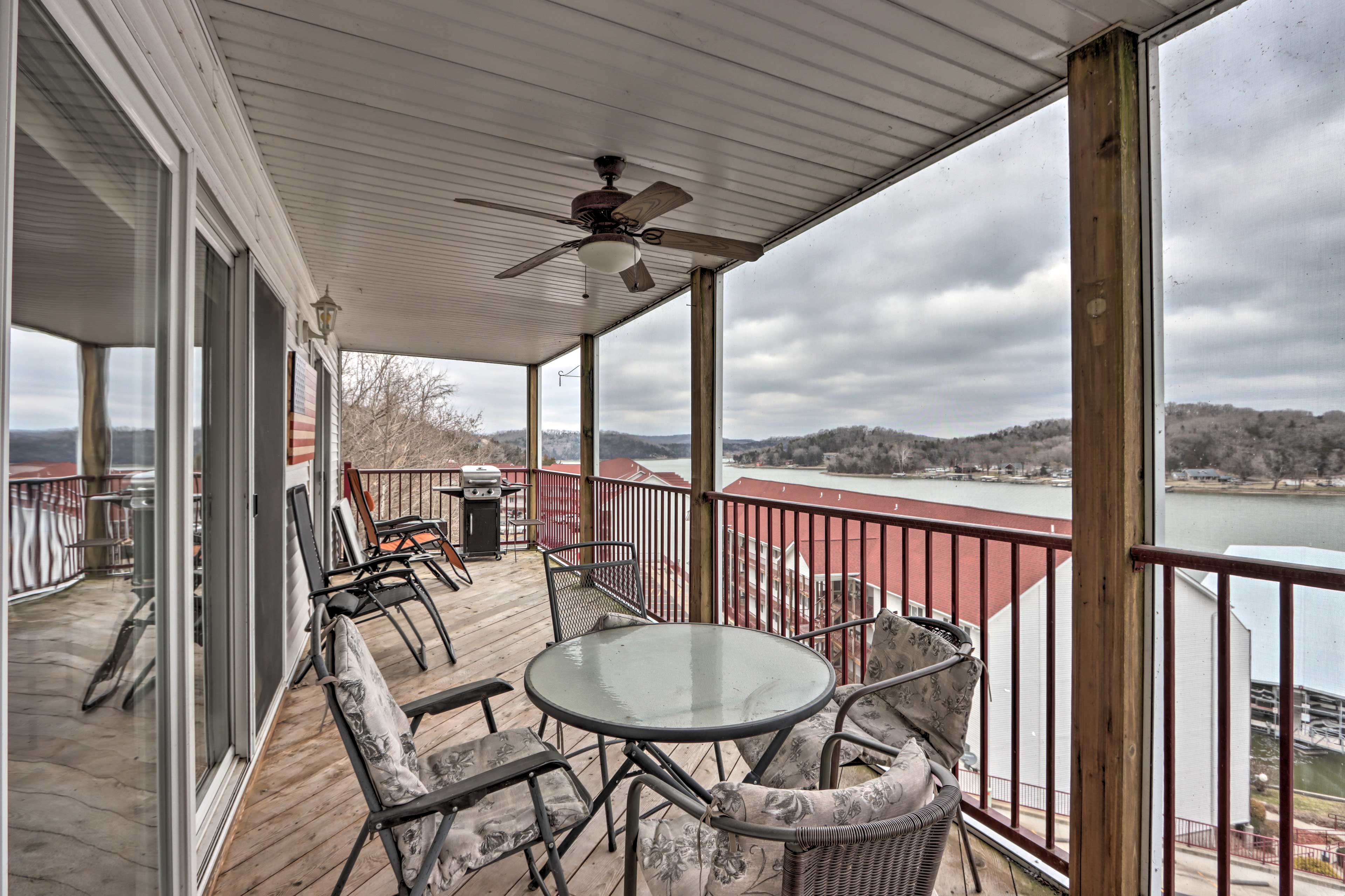 Property Image 1 - Condo on Lake of The Ozarks w/ Pool & Dock!