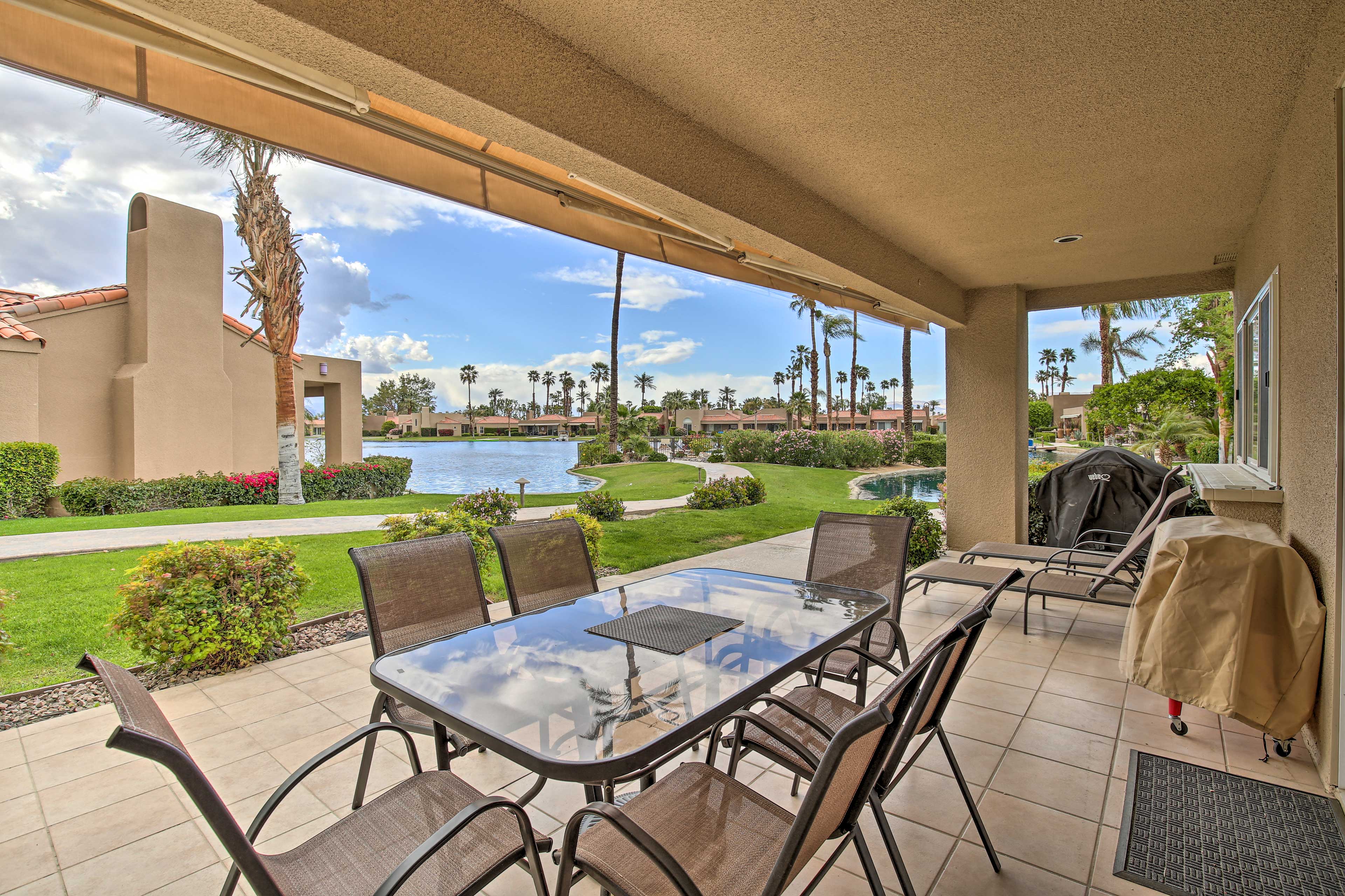 Property Image 2 - Rancho Mirage Condo w/ Mtn Views + Pool Access