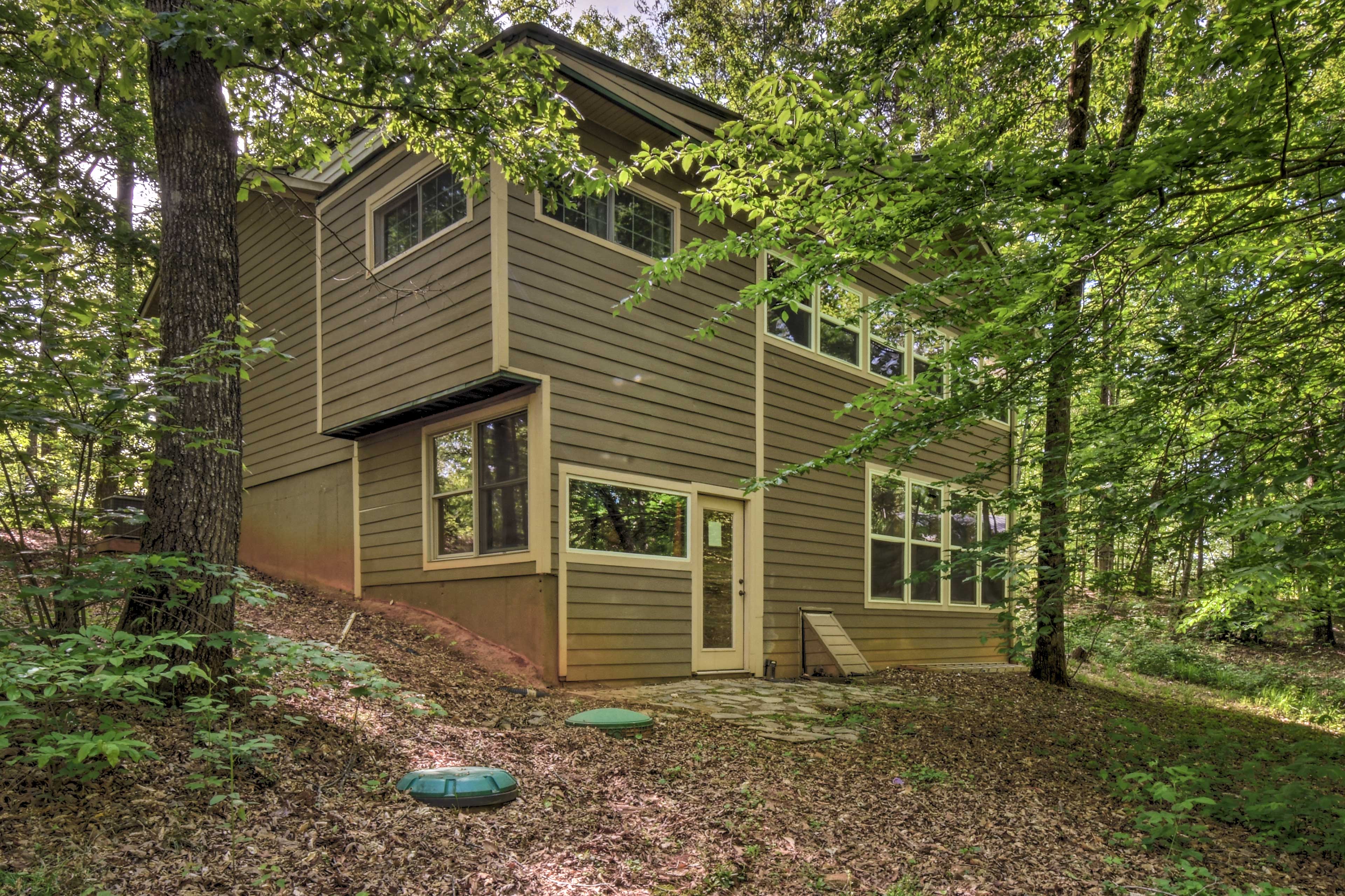 Property Image 2 - ‘The Wishing Well’ Cabin w/ Pool Table & Firepit!