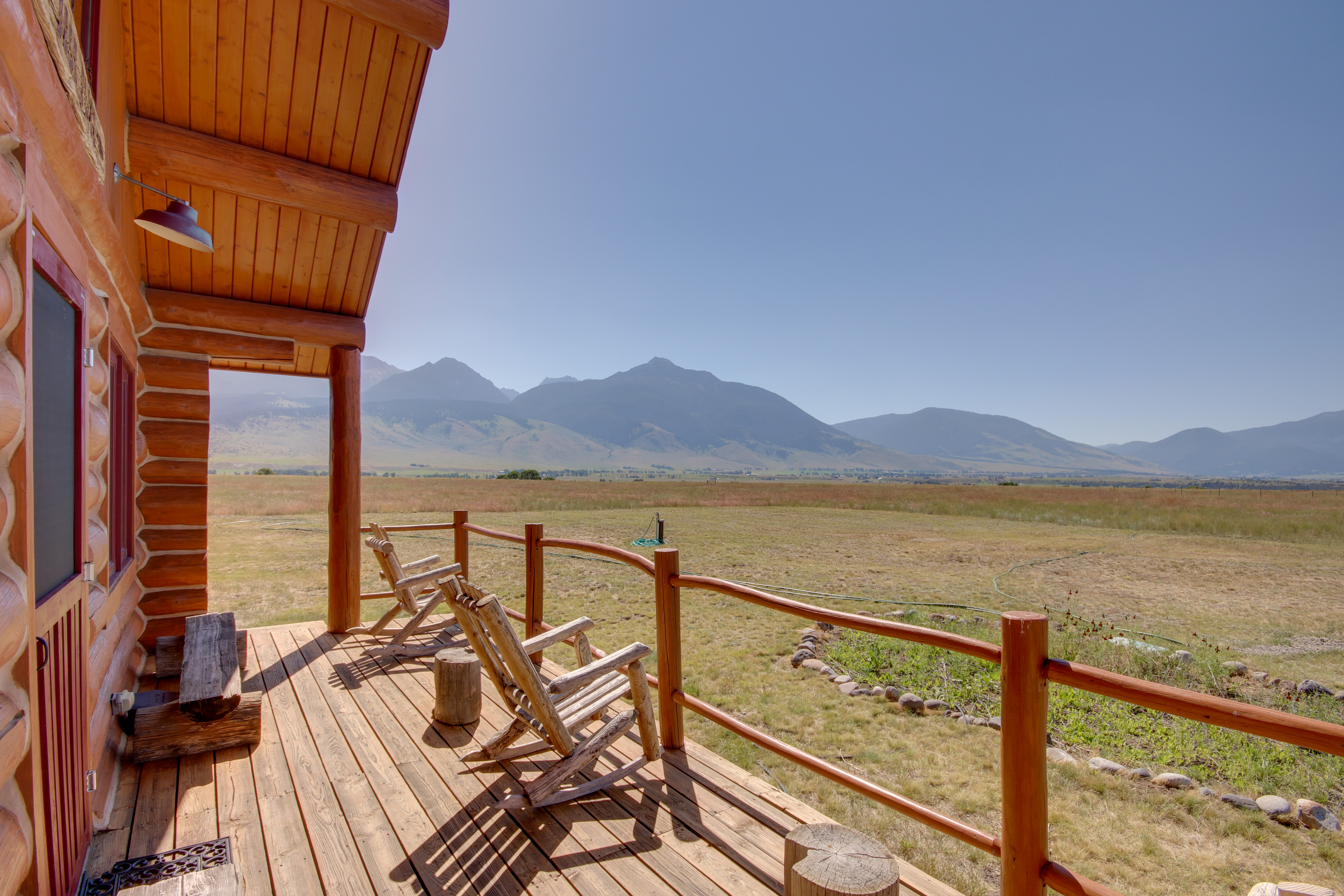 Property Image 2 - Yellowstone Cabin w/ Stunning Mountain Views