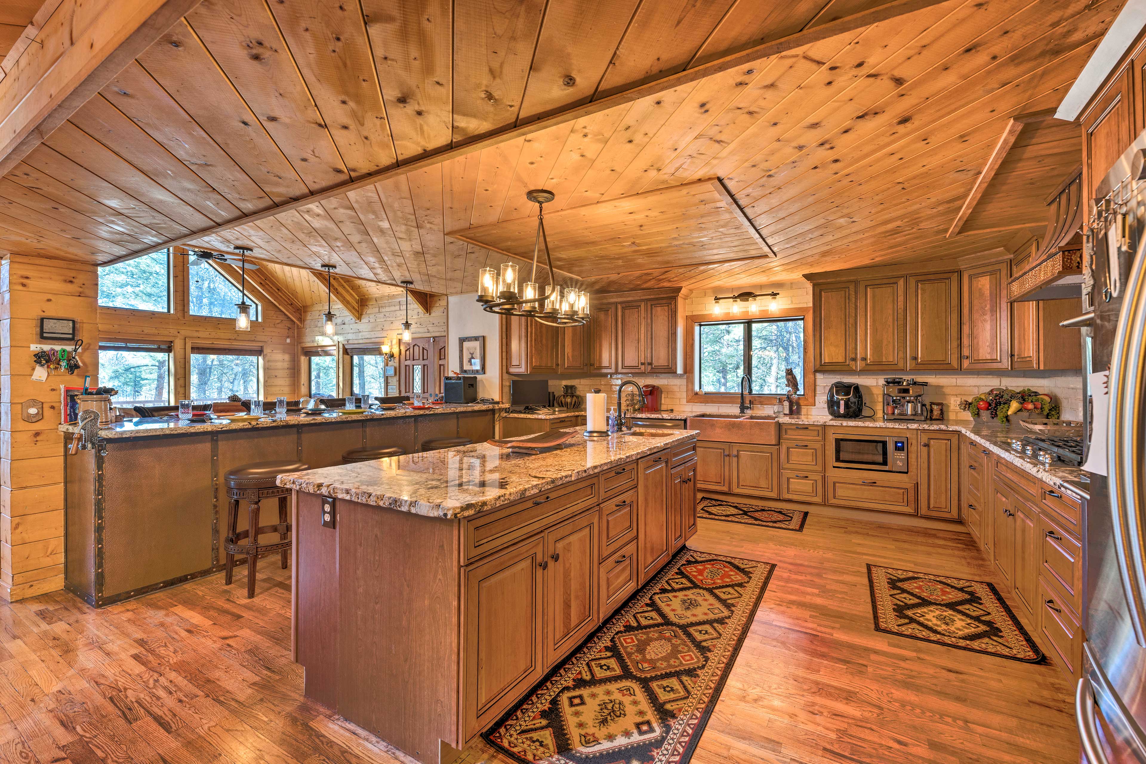 Property Image 1 - 4700-Square-Foot Pinedale/Show Low Cabin: 17 Acres