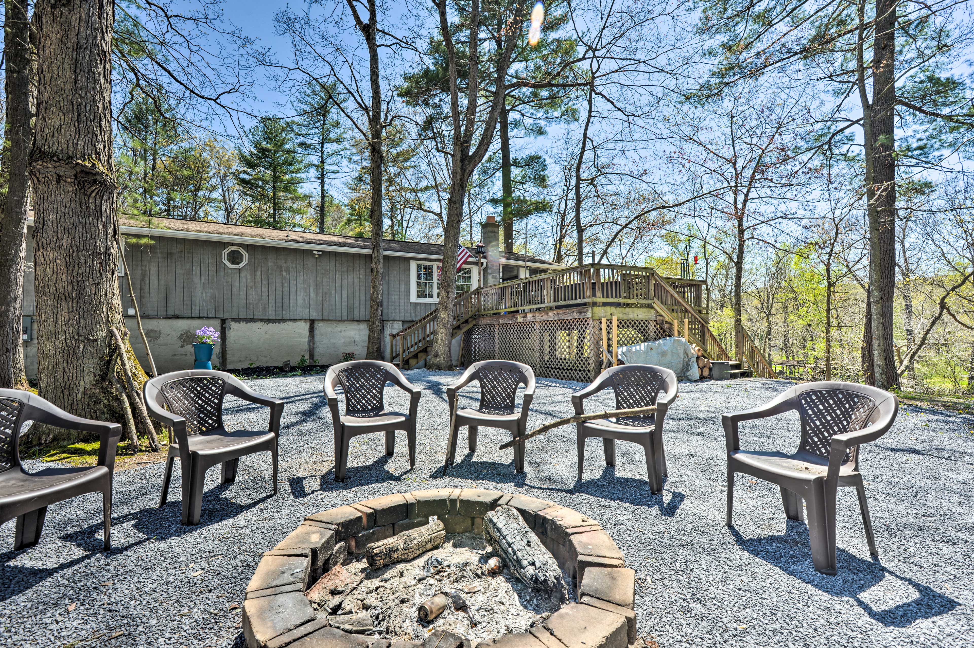 Property Image 1 - Cozy Cabin with Sunroom & Cacapon River Access!