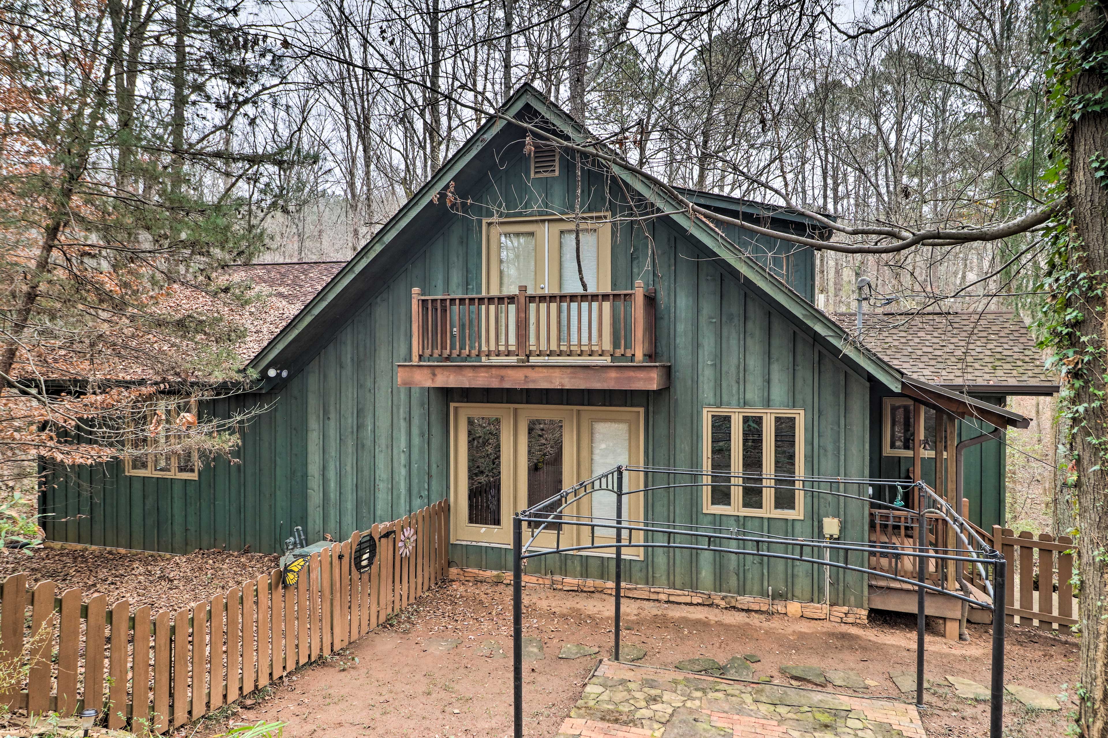 Property Image 1 - Cozy Conyers Cabin w/ Fireplace & Pool Table!