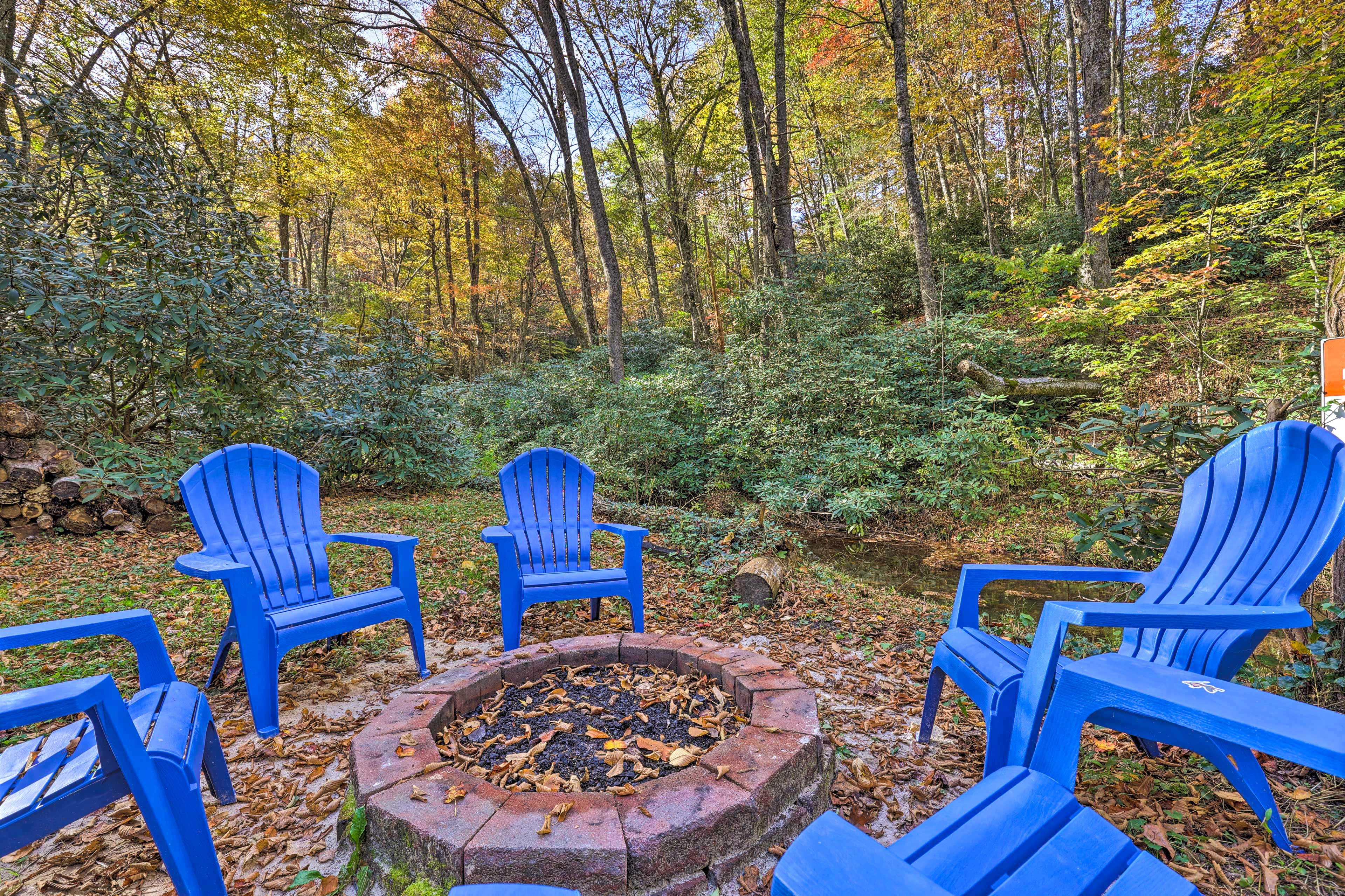 Property Image 2 - Cozy Creekside Cottage Near Boone & ASU!