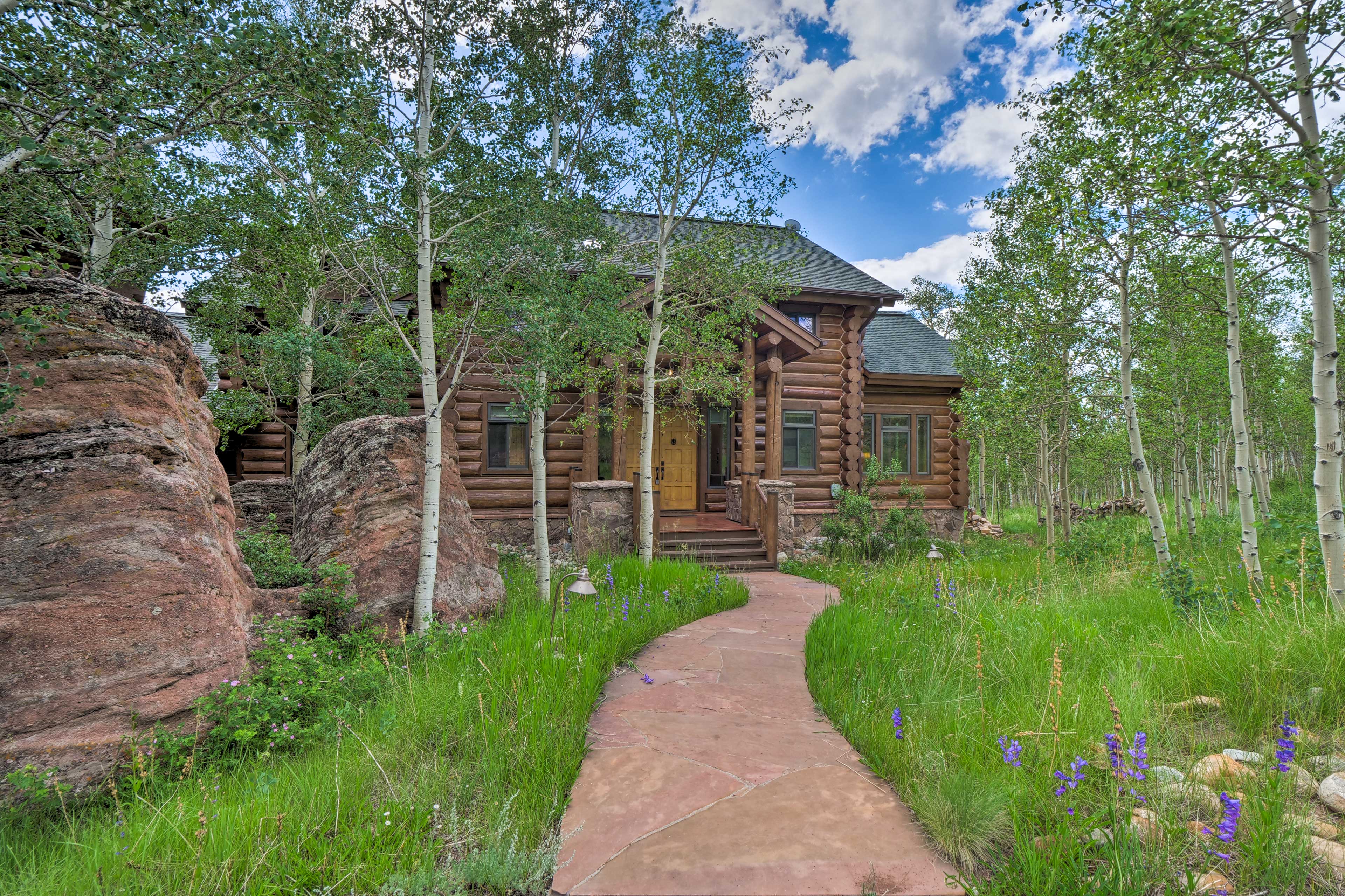 22STR-00506 Fairplay Log Cabin: 26 Mi to Breck!