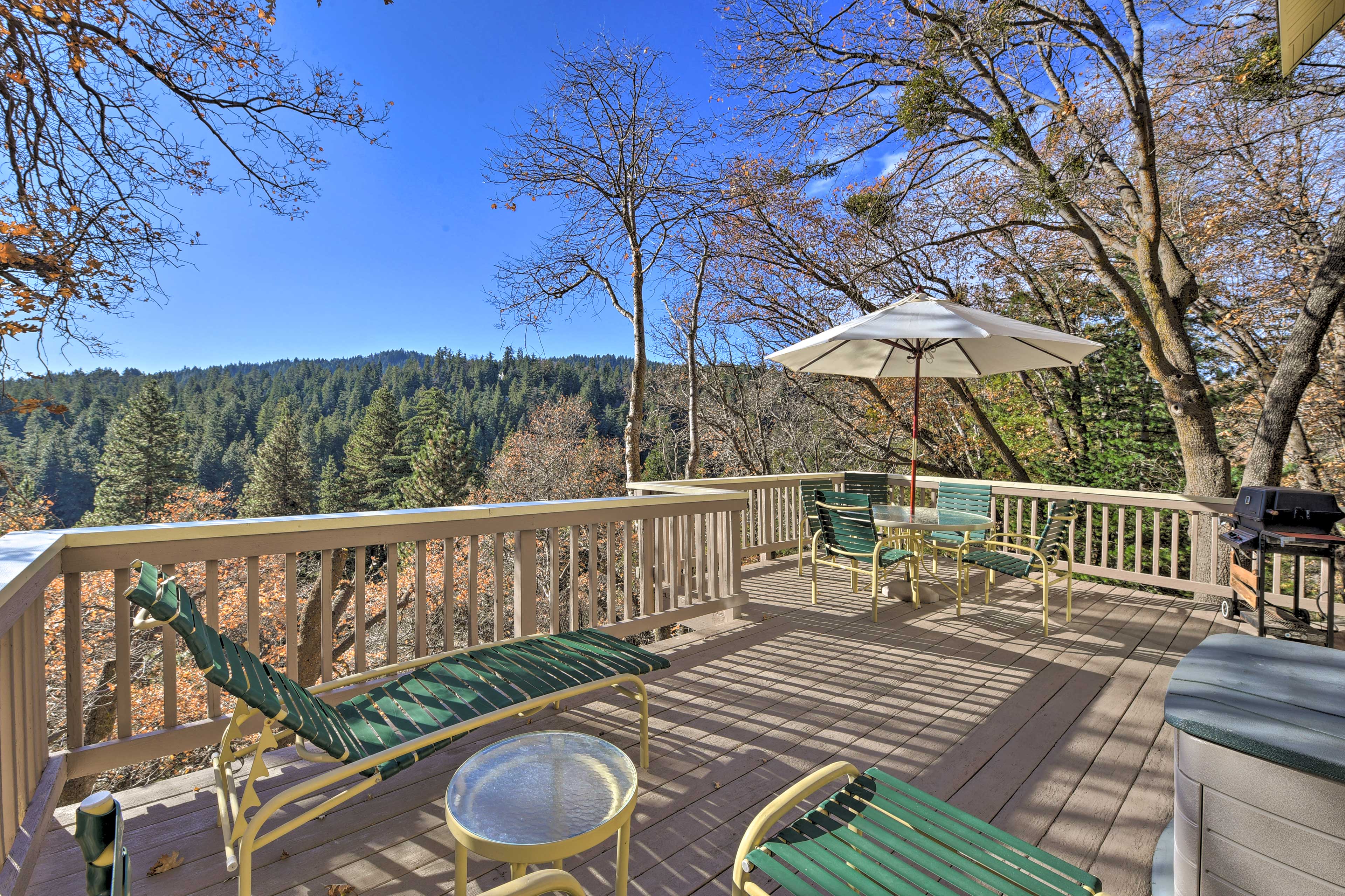 Property Image 2 - Mountainside Cabin w/ Deck - 16 Miles to Skiing!