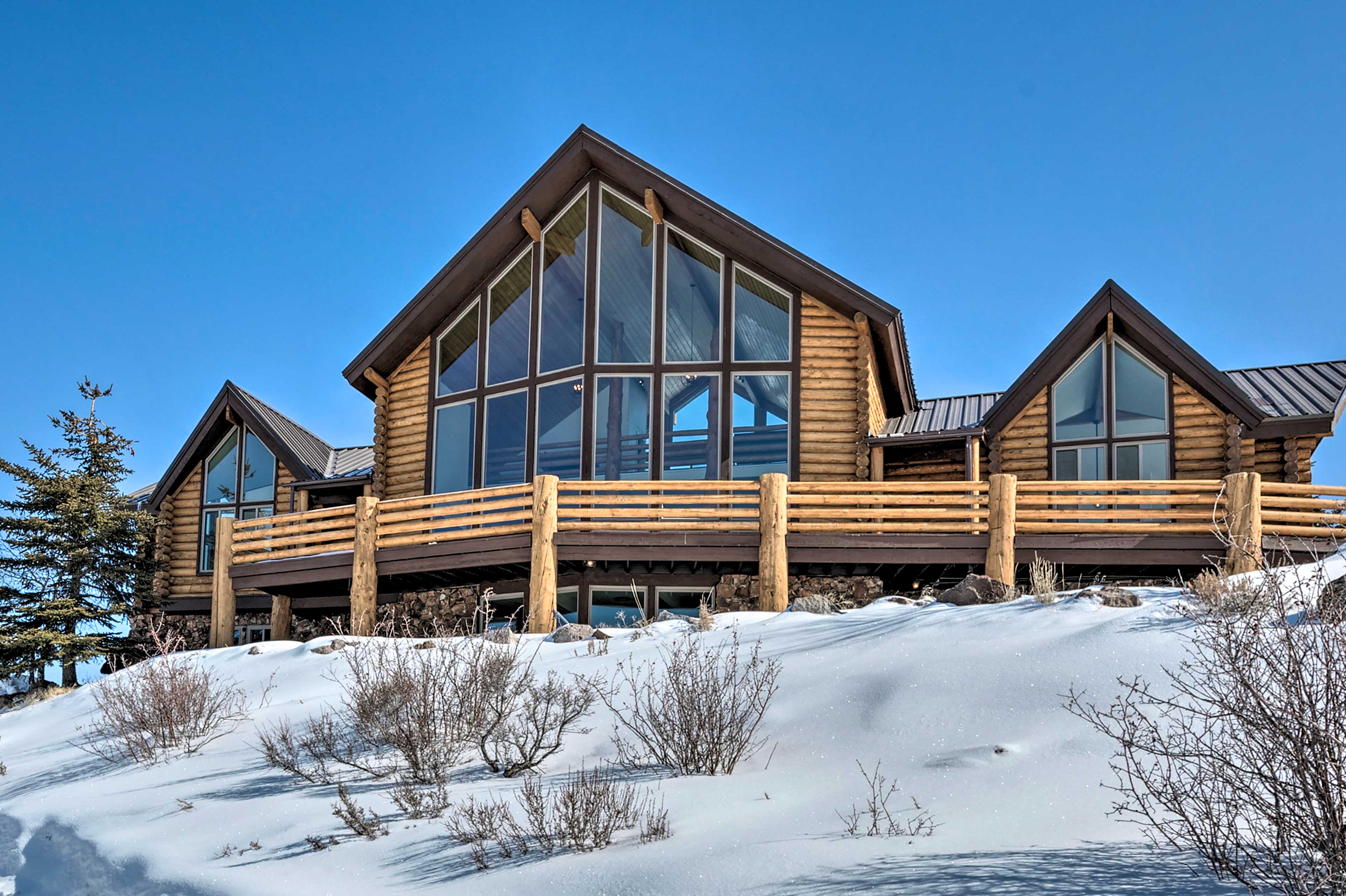 Property Image 2 - Mtn. Immersion: Luxe Cabin w/Spa, 6Mi to Park City