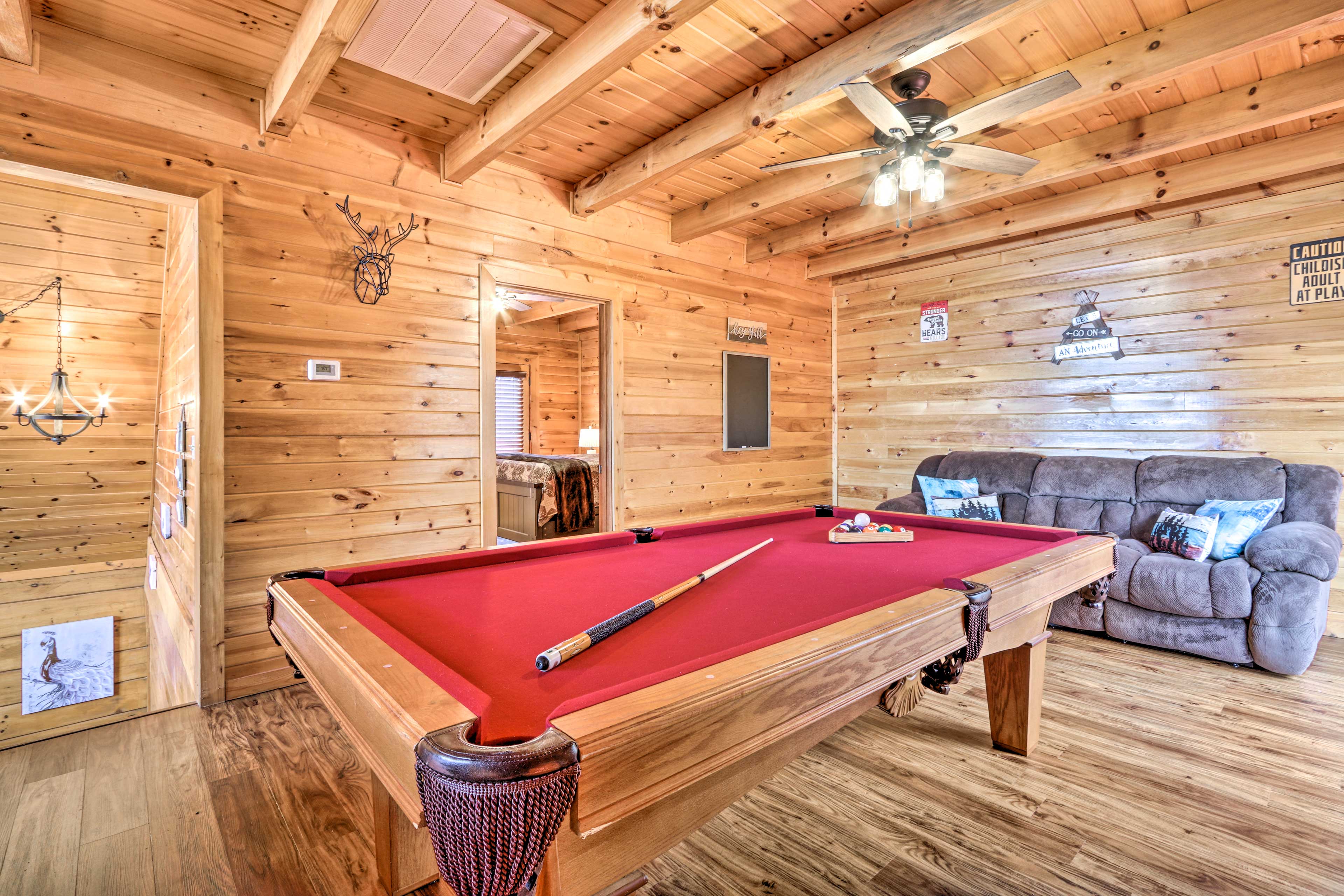 Property Image 2 - ’Star Lite’ Cabin: Hot Tub, Deck & Pool Table