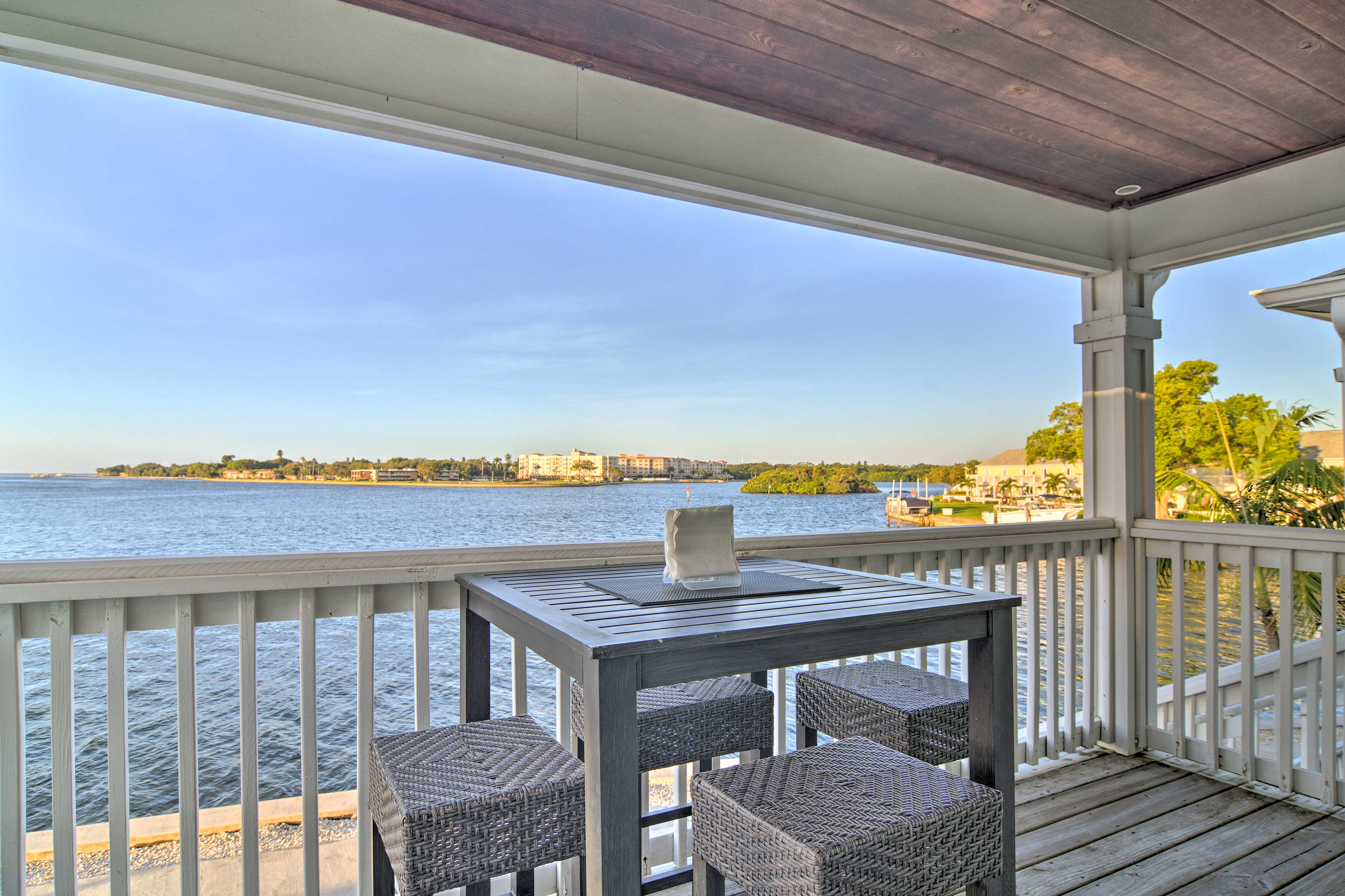 Property Image 1 - Bayfront Condo 3Mi to Downtown St. Petersburg