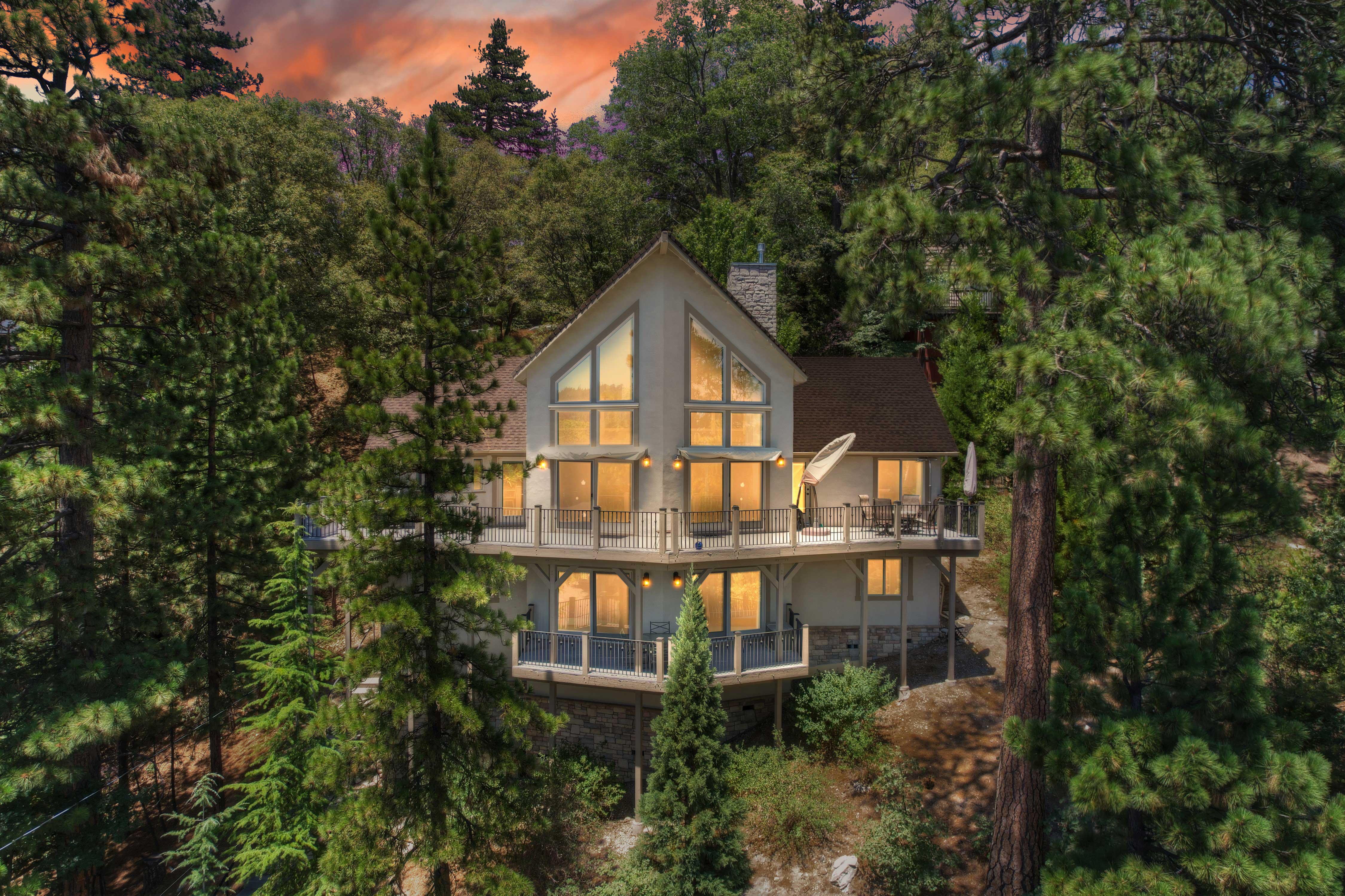 Property Image 1 - Beautiful Lake Arrowhead Cabin w/ EV Charger