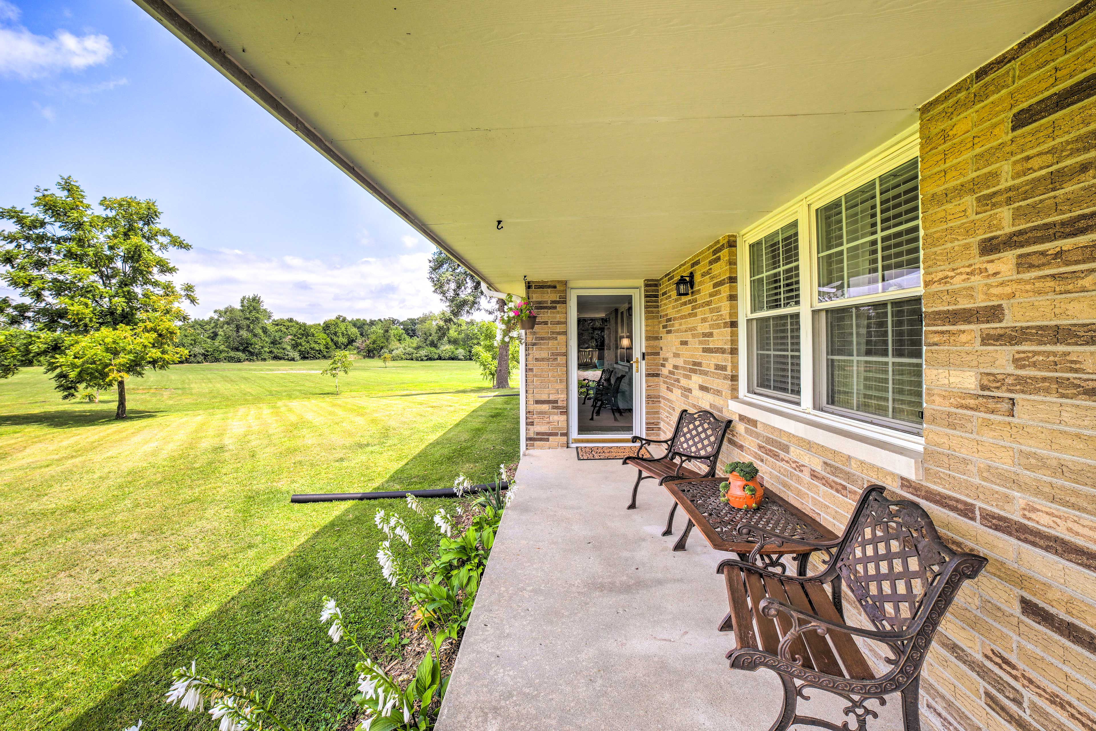 Property Image 2 - Bloomington Family Home - Private Deck & Yard