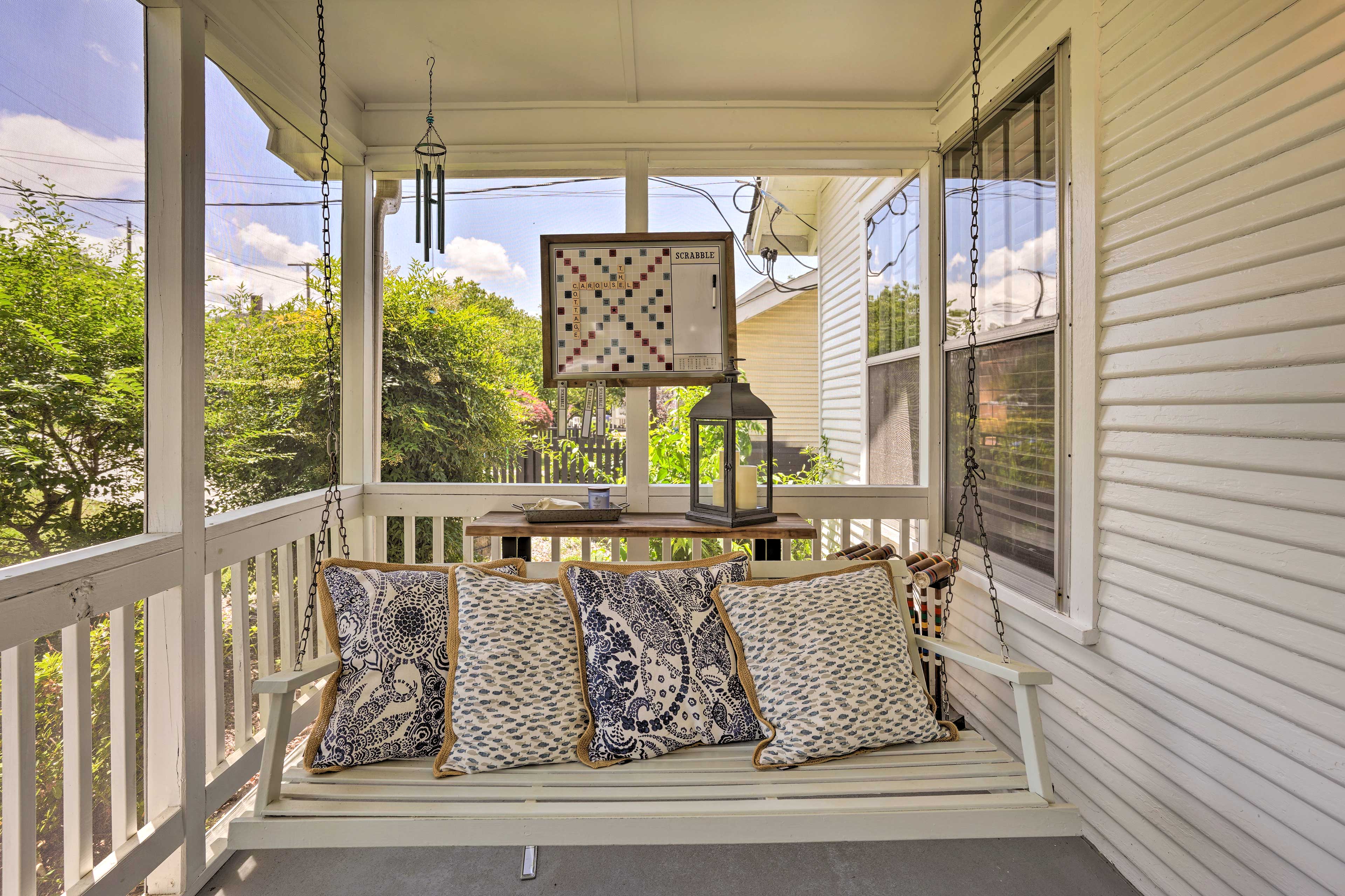 Property Image 2 - ’Carousel Cottage:’ North Chattanooga Home!
