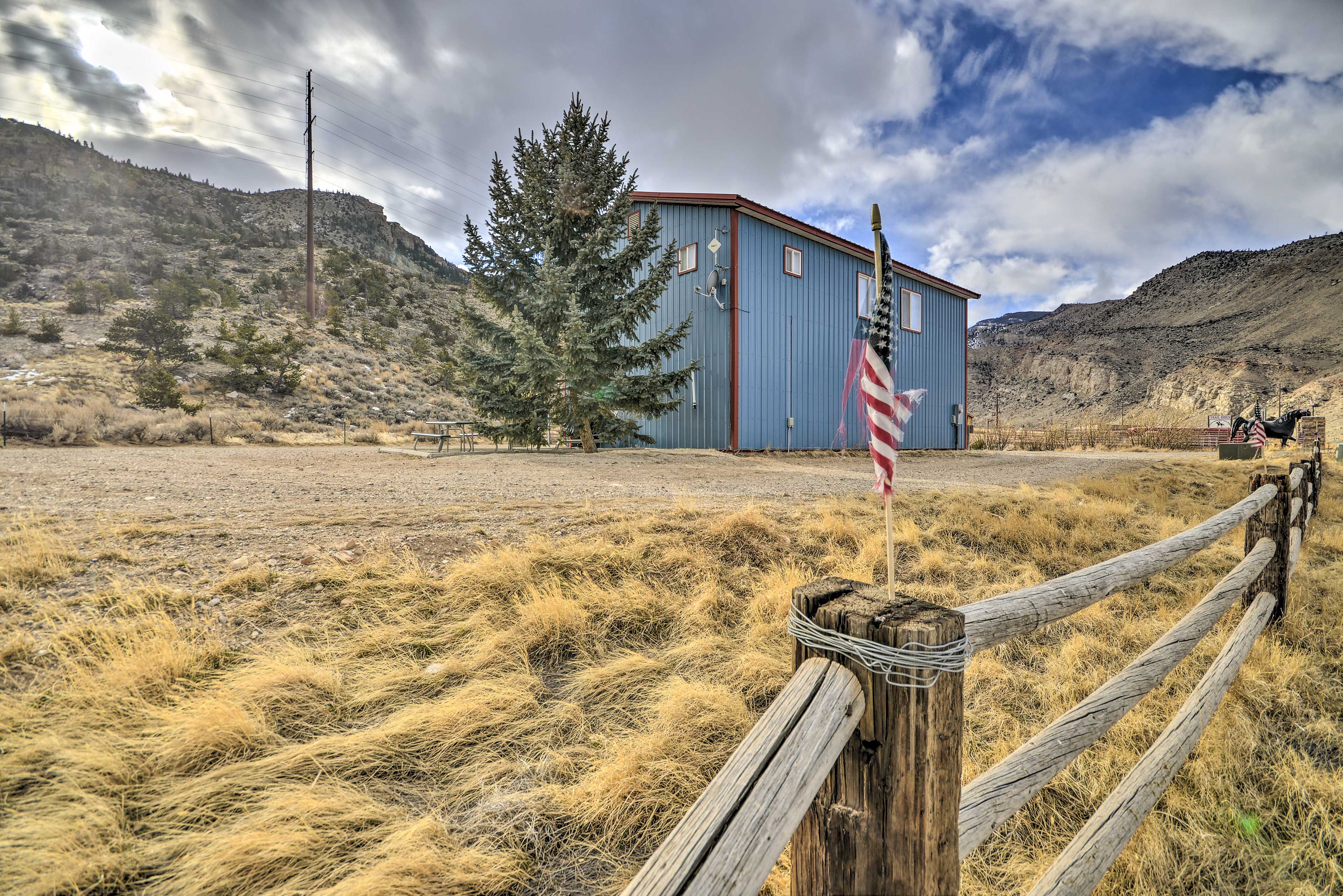 Property Image 1 - ’Cedar Mountain Hideout’ By Cody Night Rodeo!