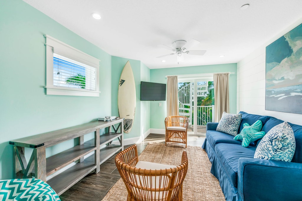 Arcade Room or 9th Bedroom