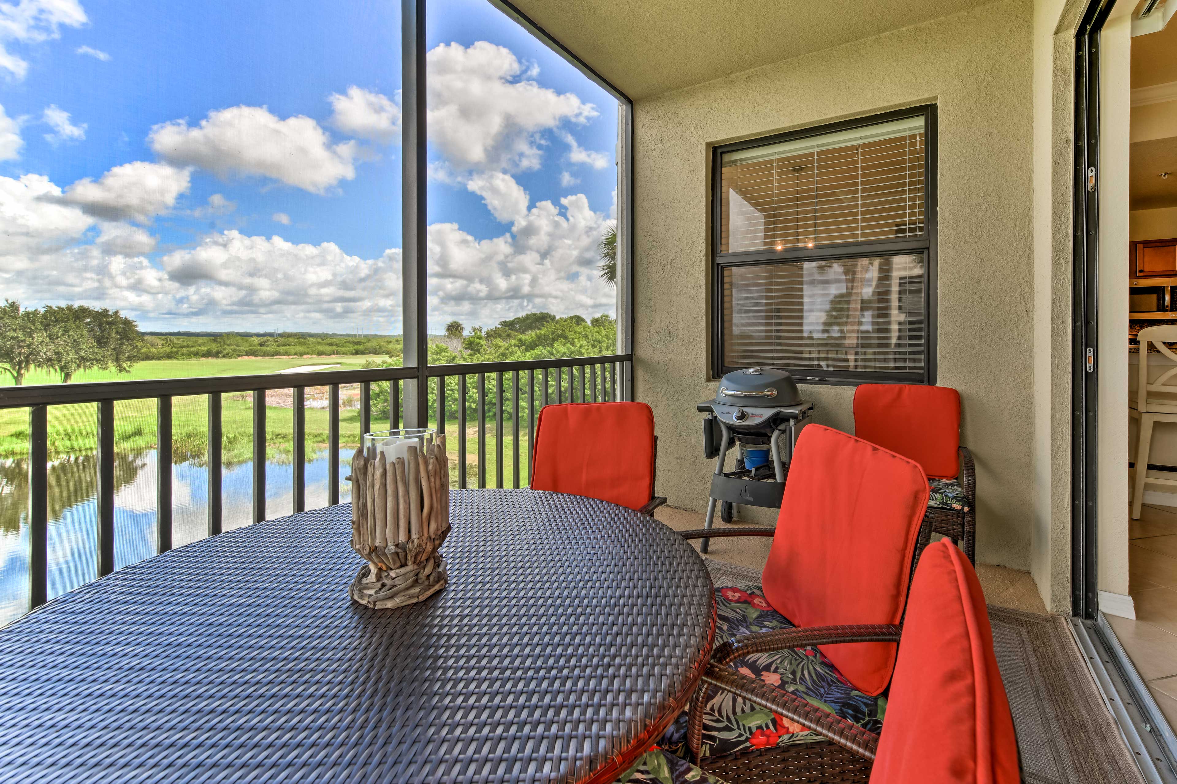 Property Image 1 - Charming Bradenton Condo w/ Resort Perks!