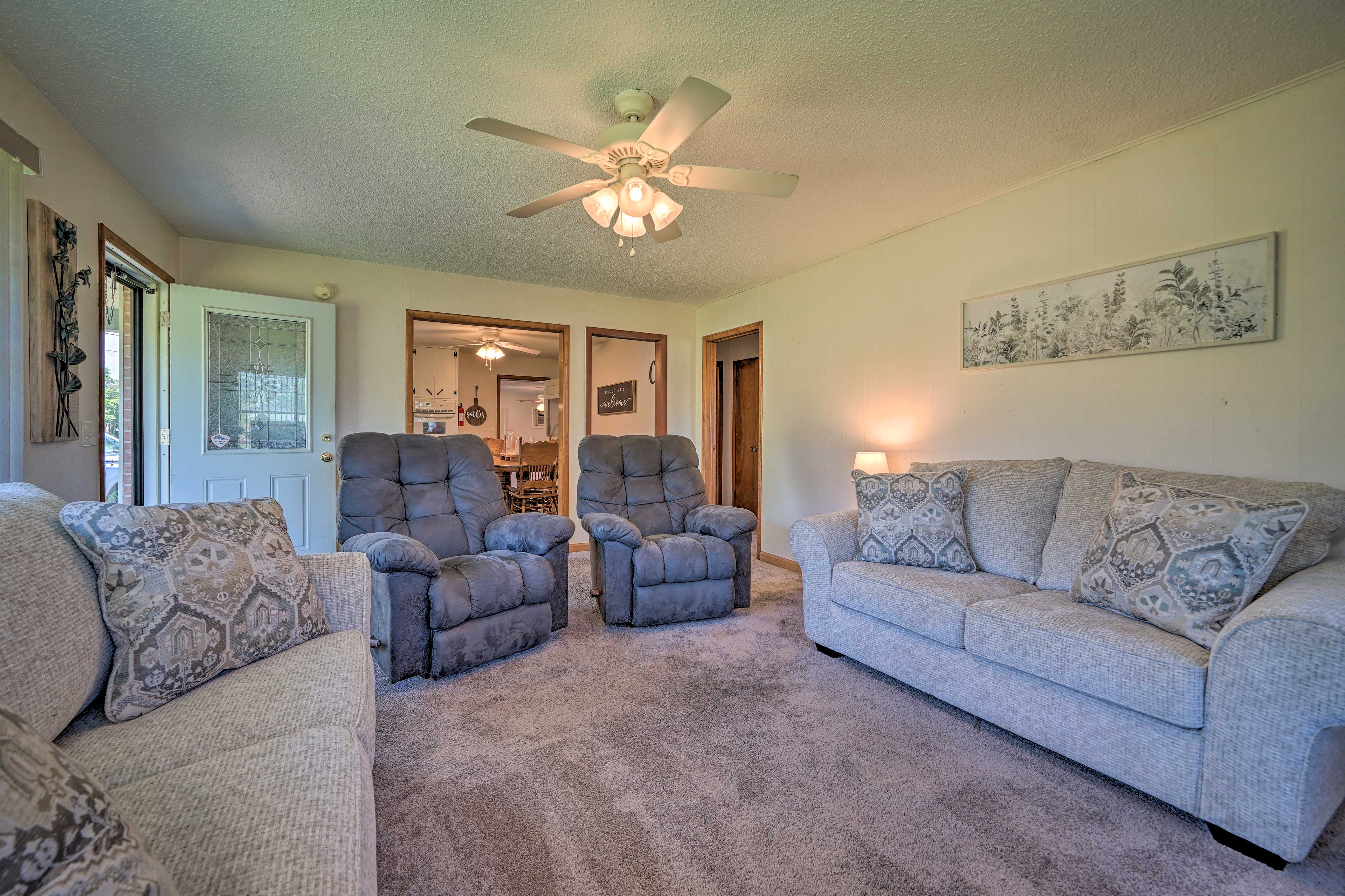 Charming Clayton Home ~ 4 Mi to Sardis Lake!